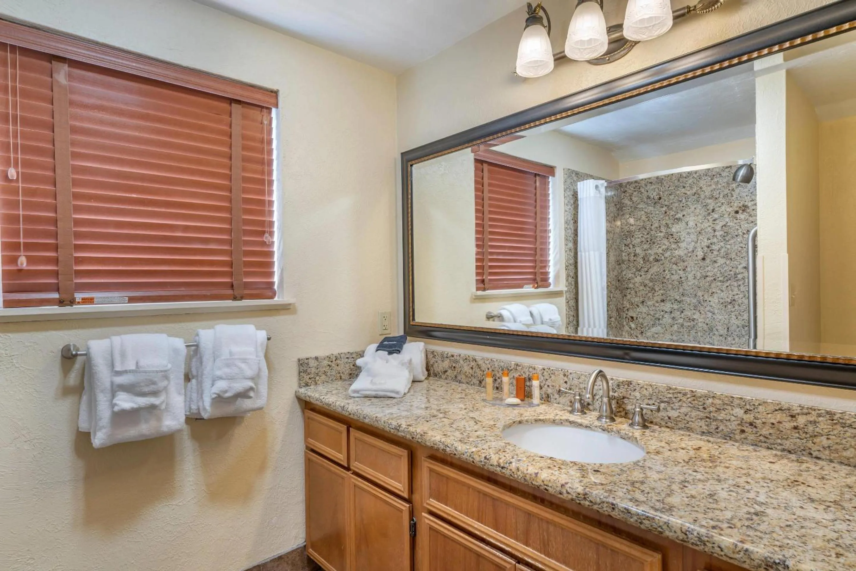 Bedroom in Lincoln Sands Oceanfront Resort, an Ascend Collection Hotel