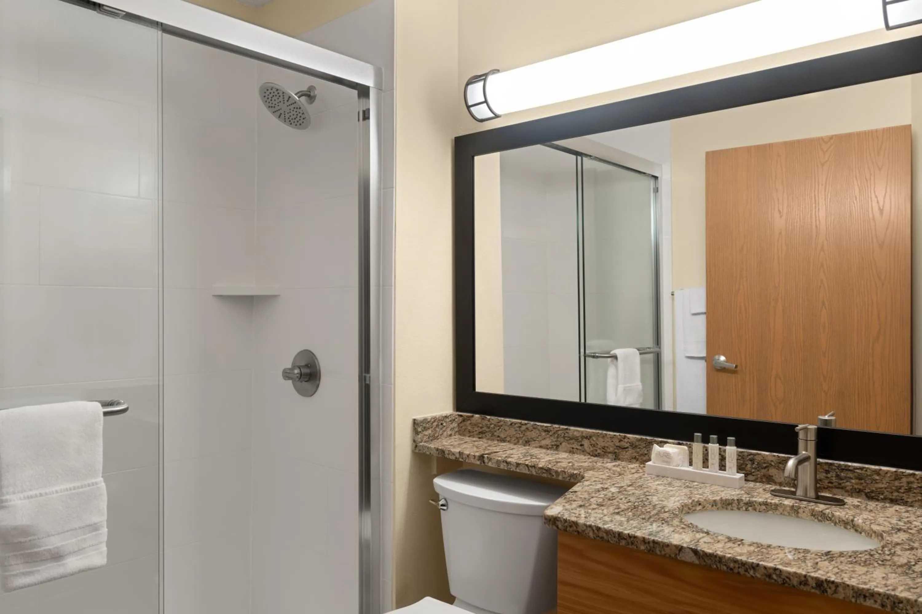 Shower in Country Inn Two Harbors