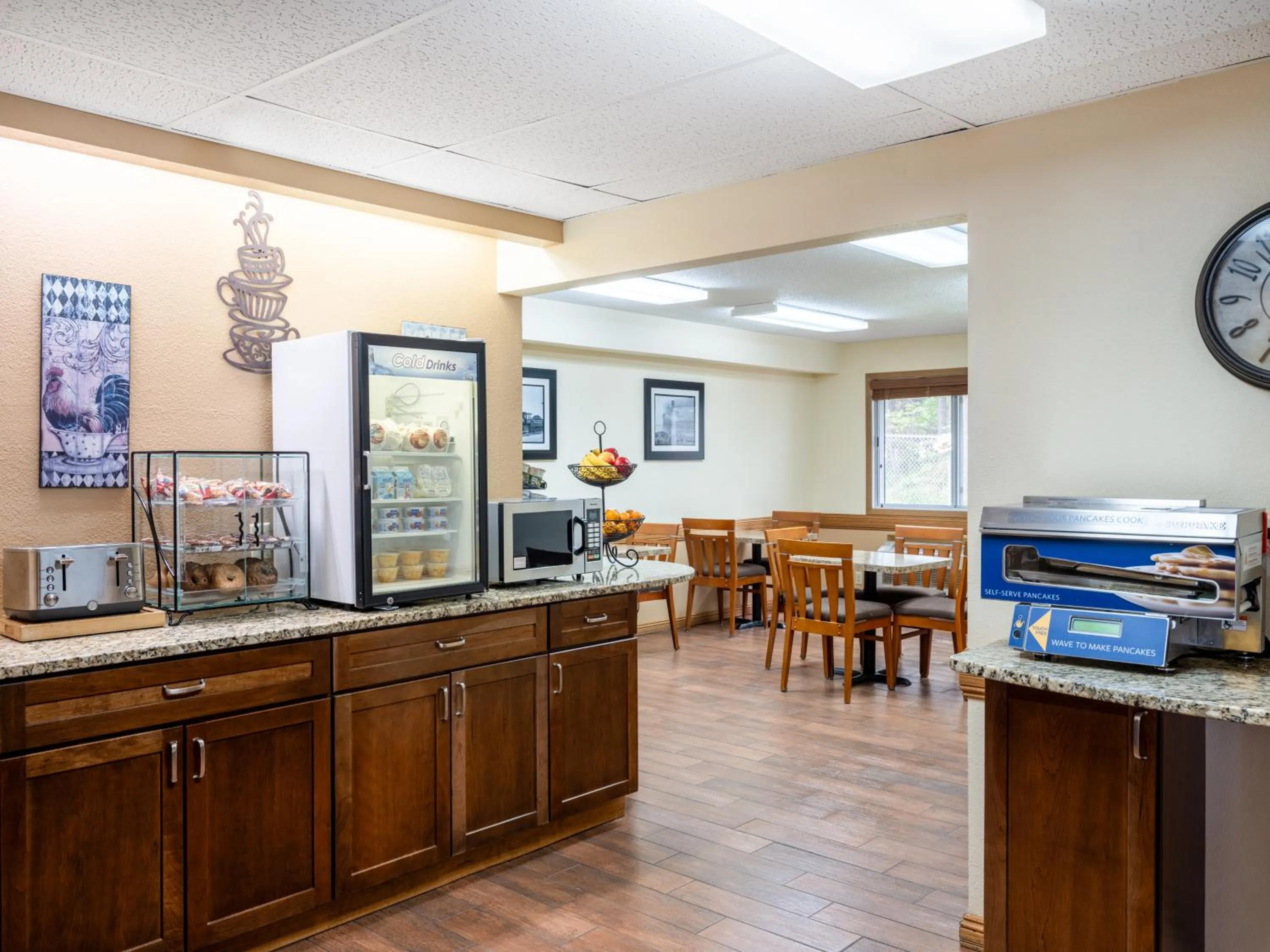 Coffee/tea facilities in Country Inn Two Harbors