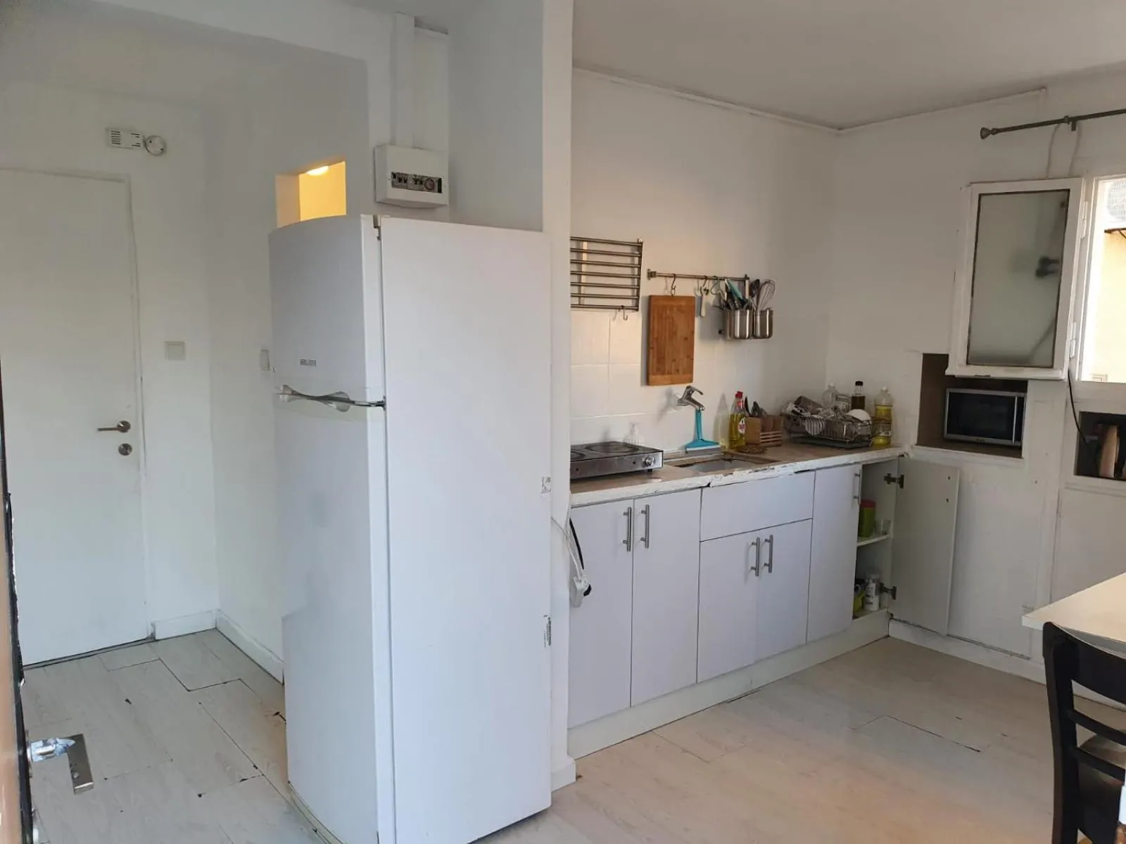 Kitchen or kitchenette in Hostel BU93