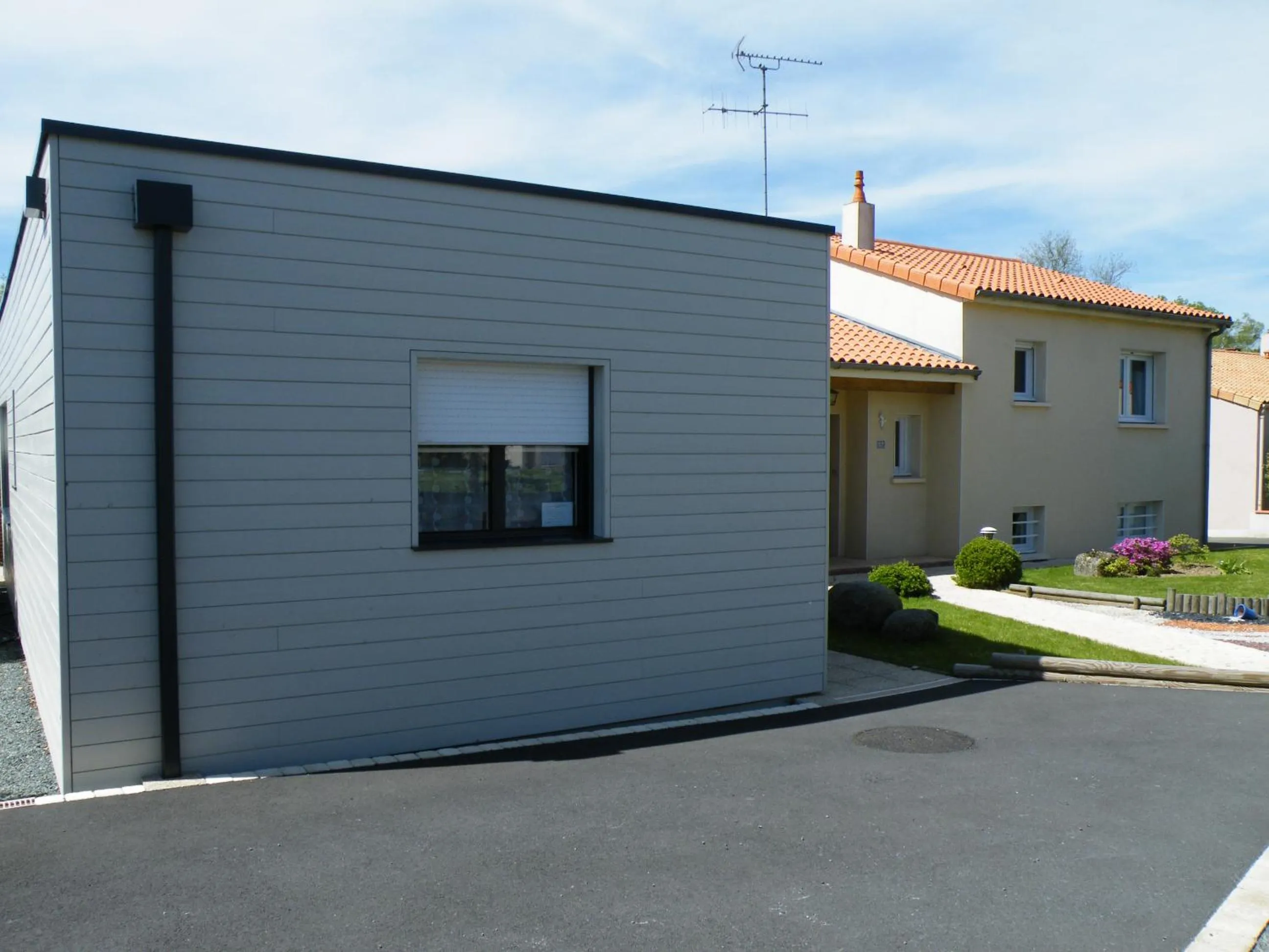 Street view in Les mouettes