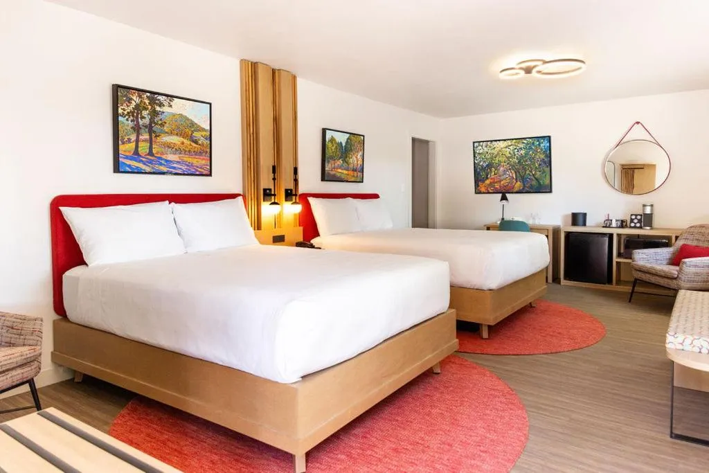 Bed in El Bonita Motel