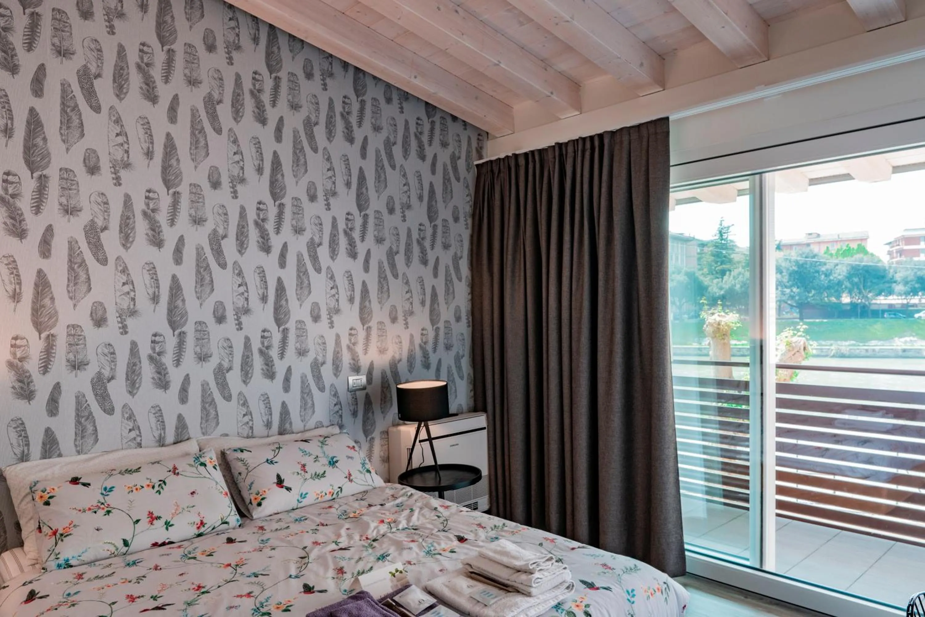 Bed in Alla Riva