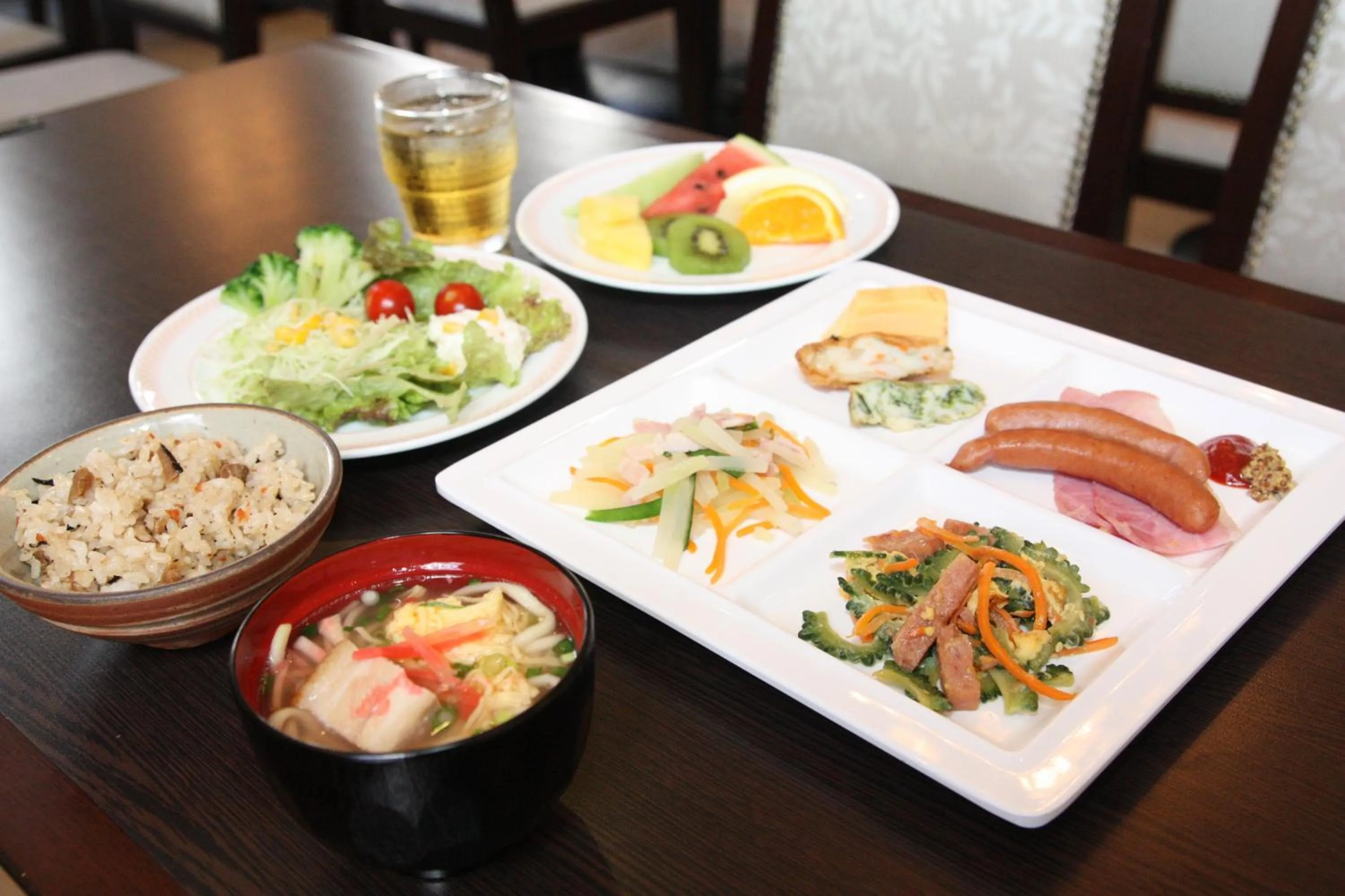 Food and drinks in GRG Hotel Naha