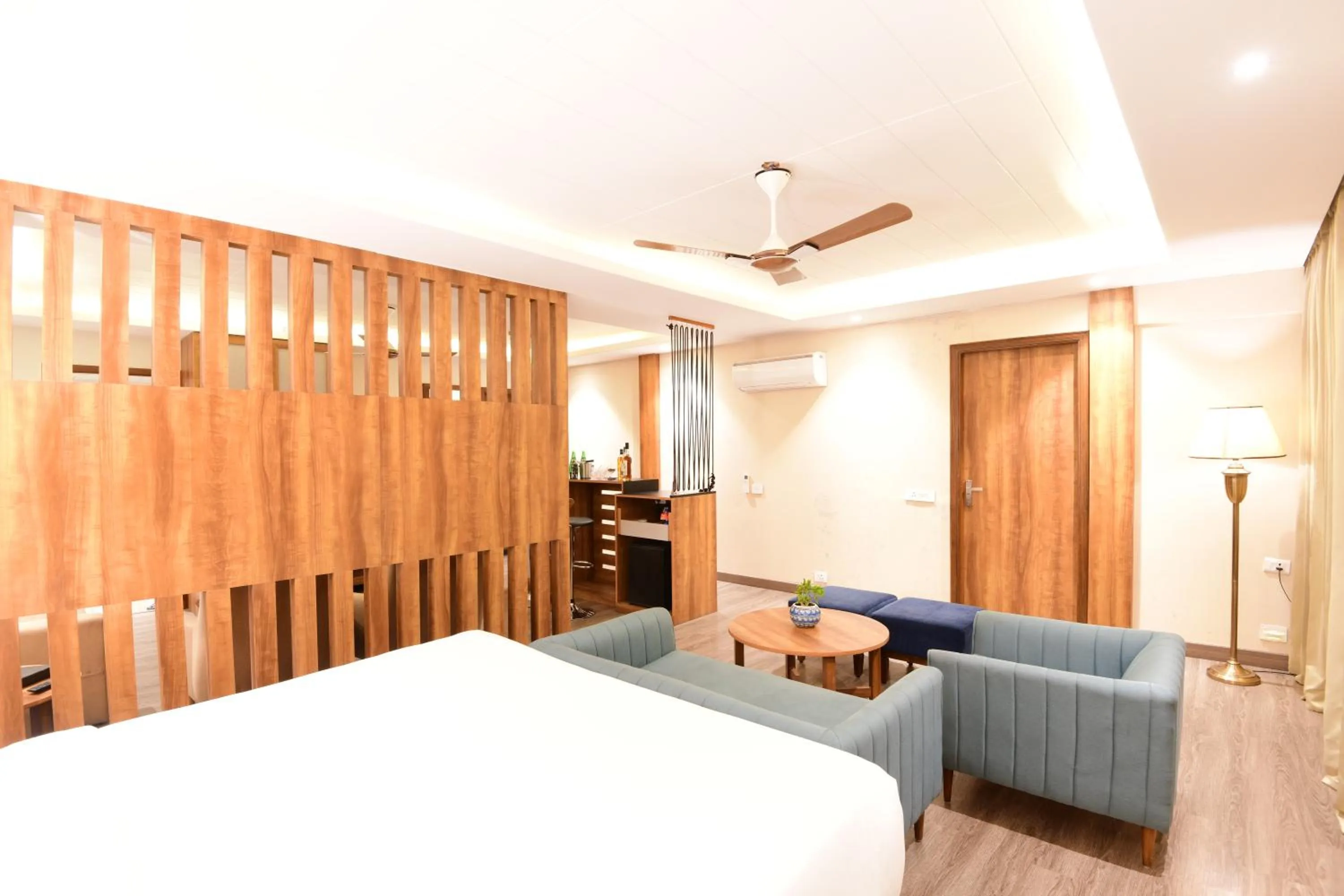 Bed in Ramada by Wyndham Kasauli