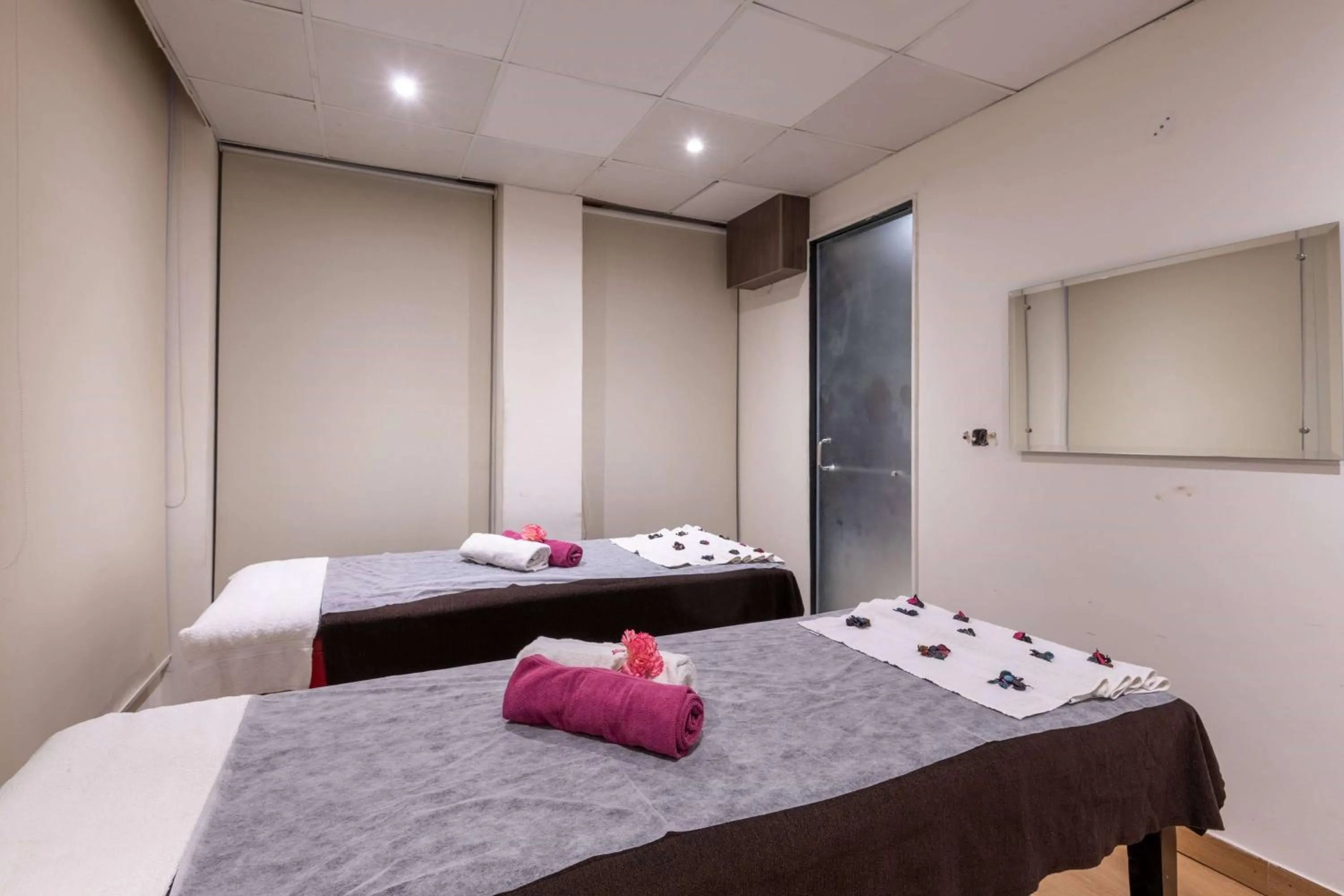 Spa and wellness centre/facilities, Bed in Ramada by Wyndham Kasauli