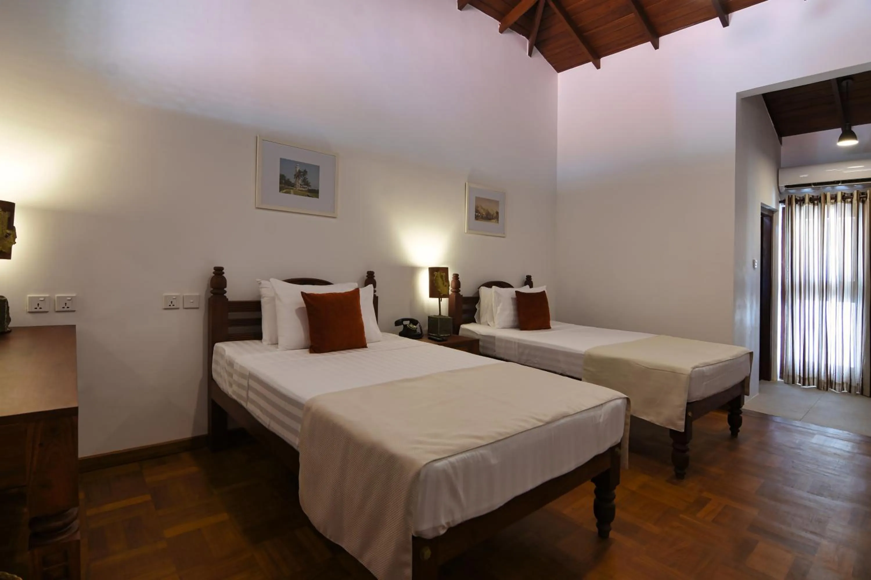Bed in The Heritage Hotel Galle Fort