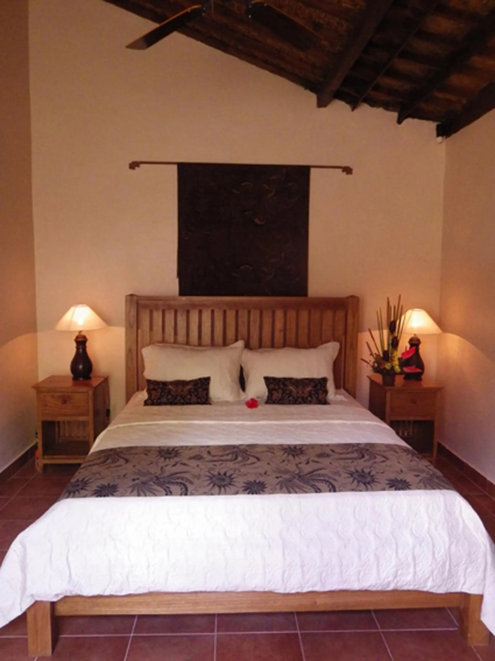 Bedroom, Bed in Lily Lane Villas