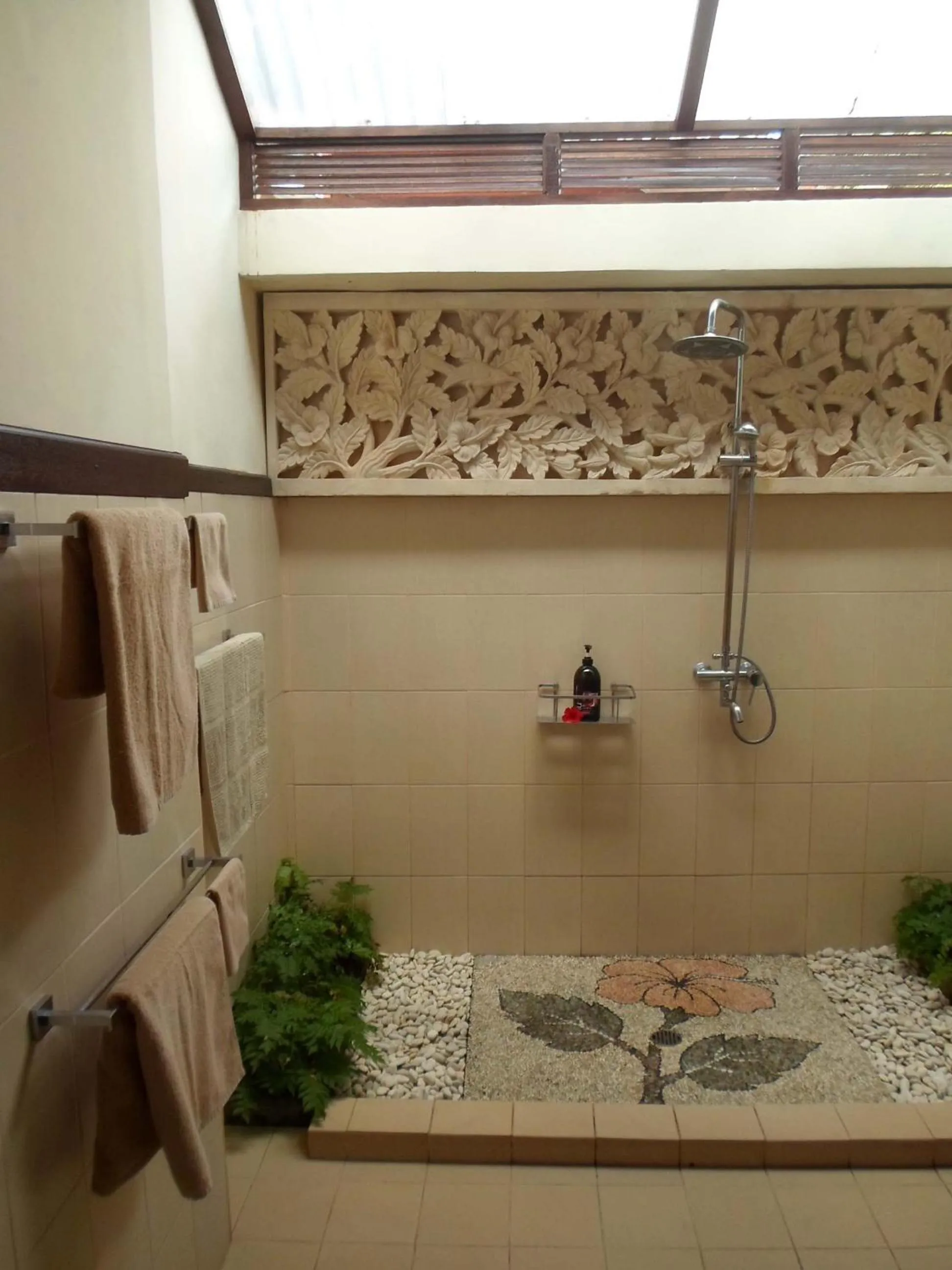 Bathroom in Lily Lane Villas