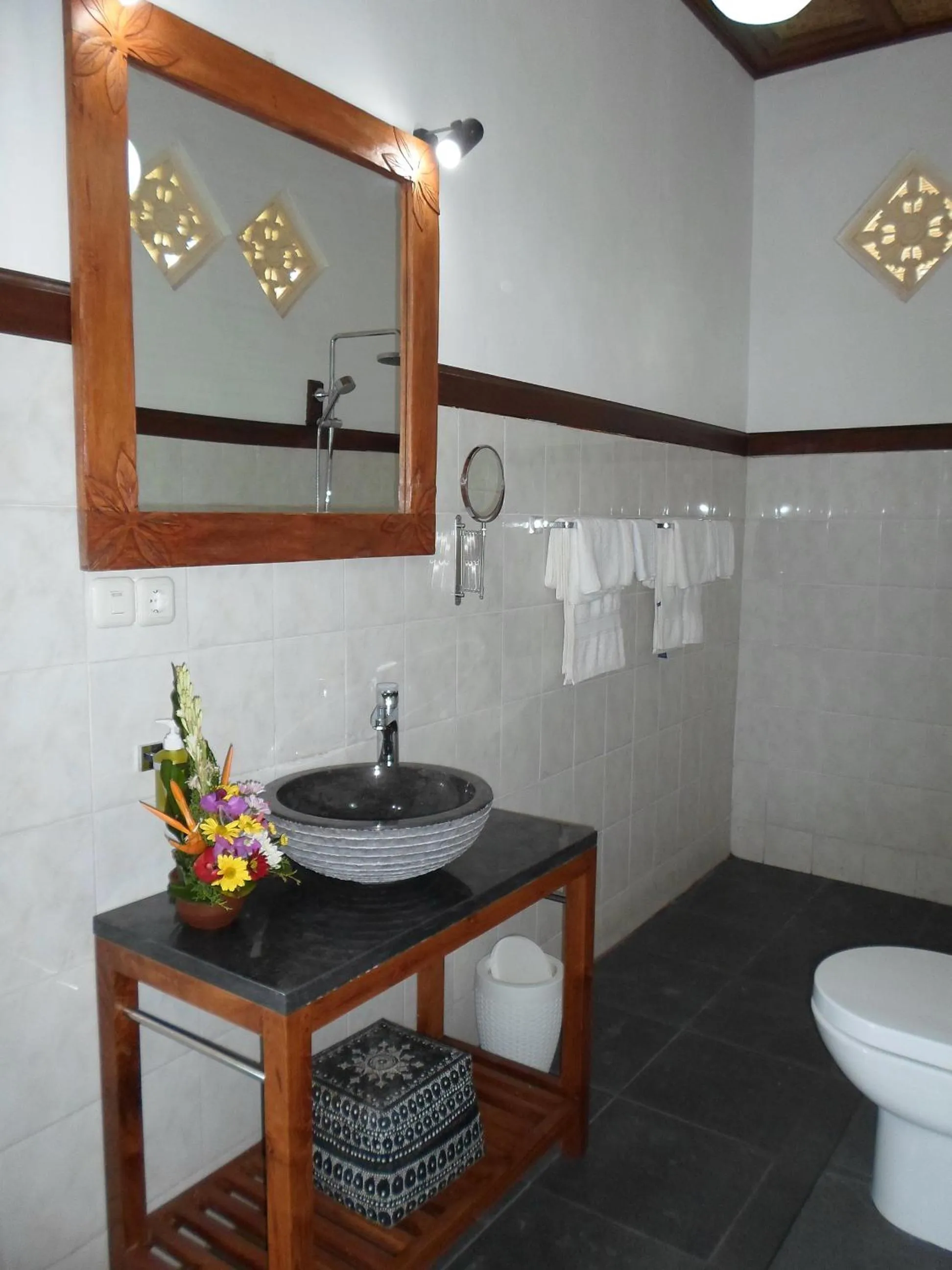 Bathroom in Lily Lane Villas