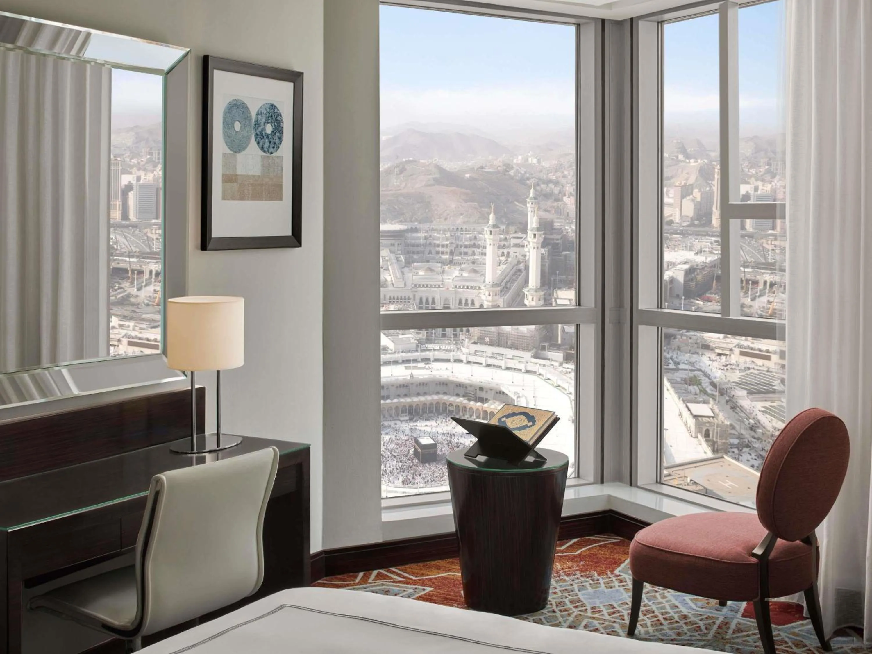Bedroom in Swissotel Makkah