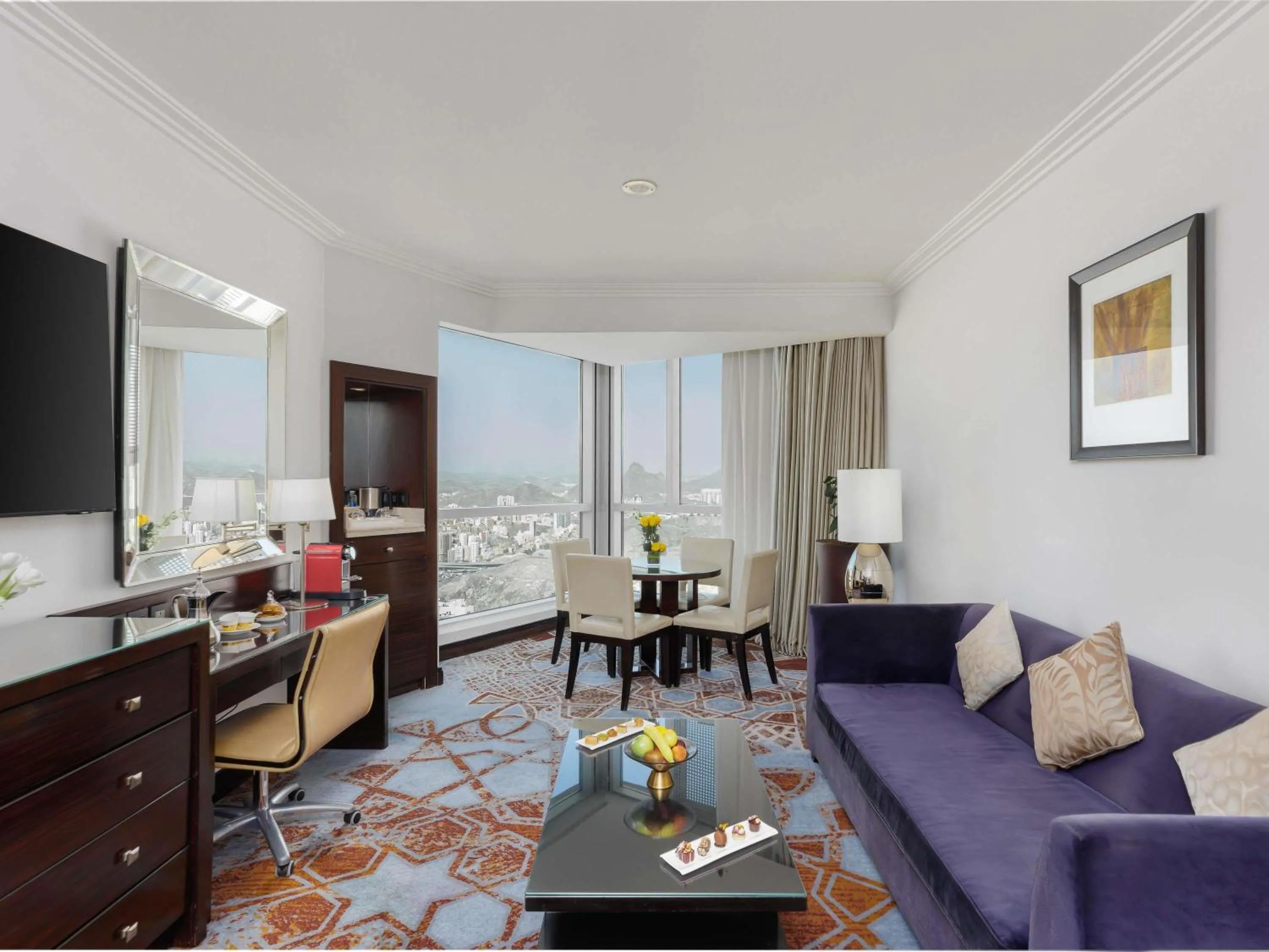 Bedroom in Swissotel Makkah