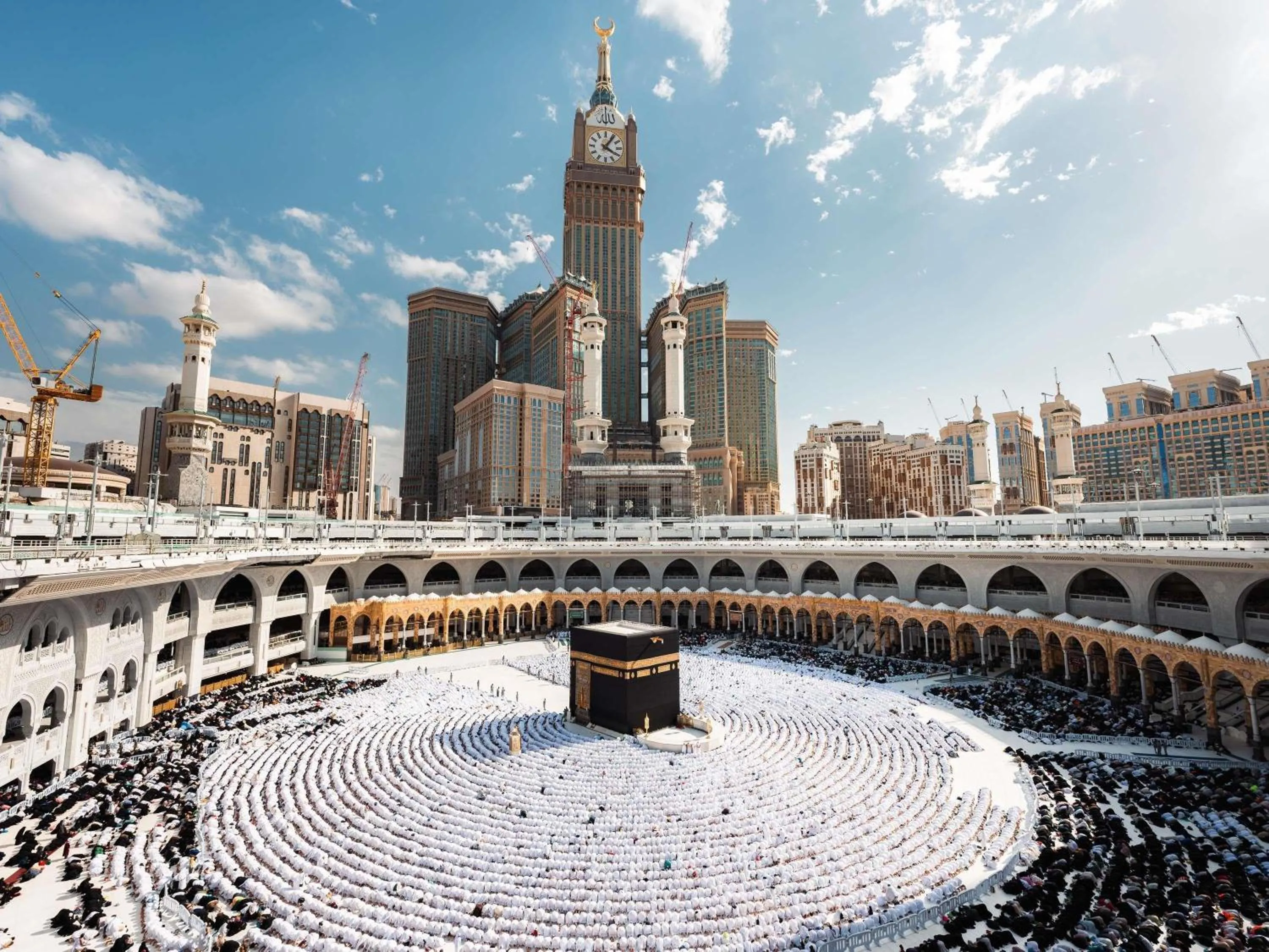 Property building in Swissotel Makkah