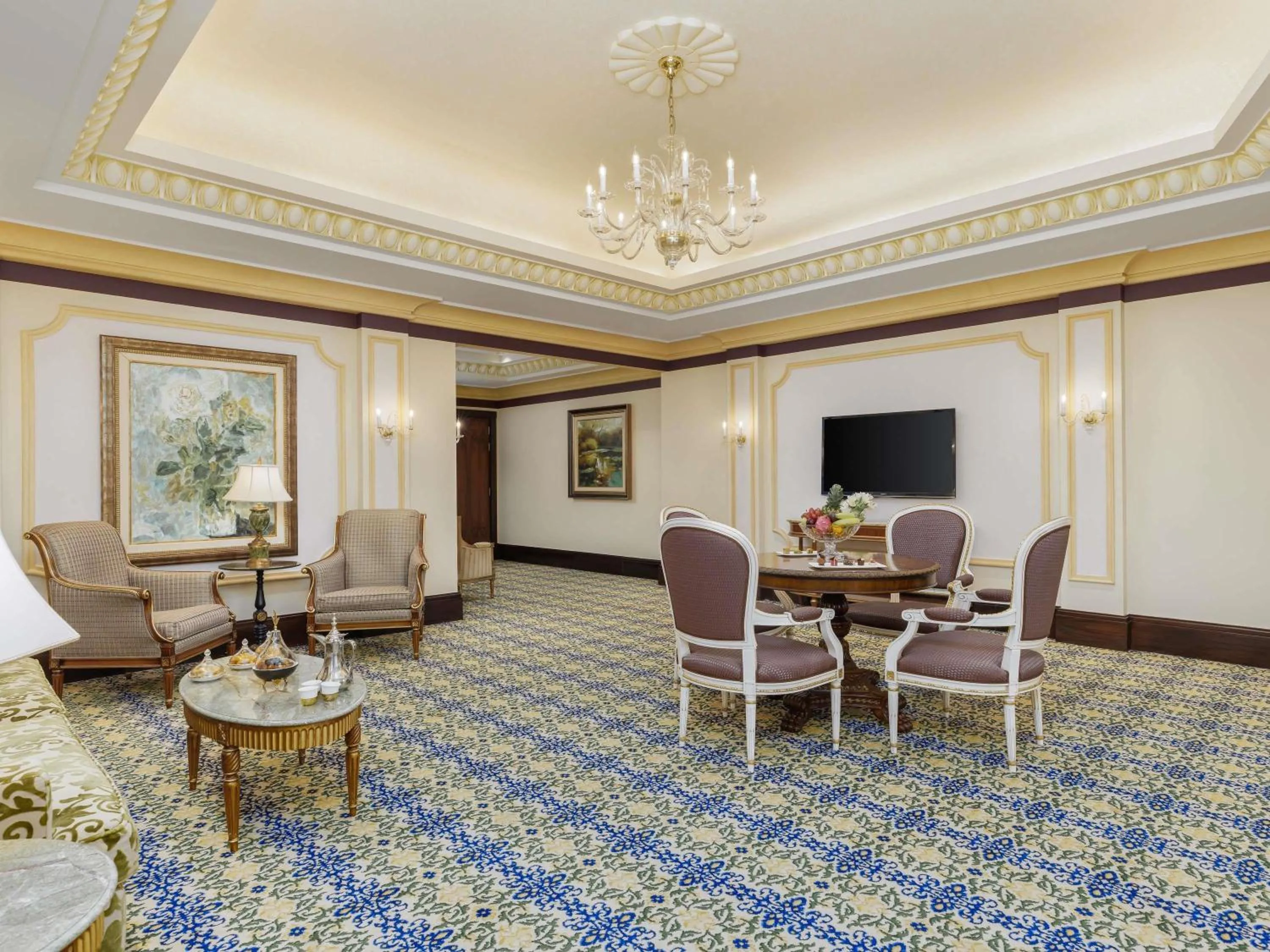 Bedroom in Swissotel Makkah