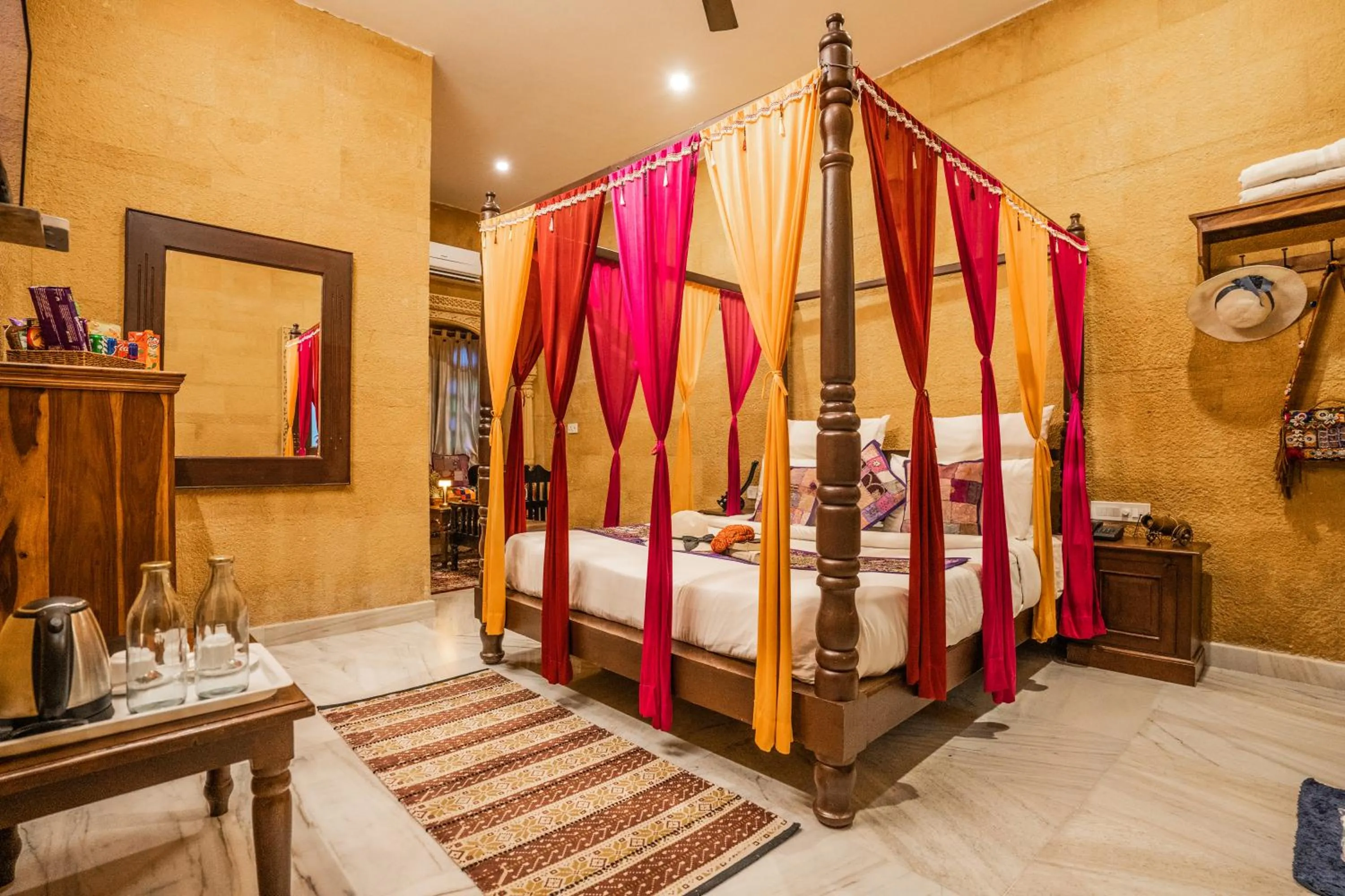 Bed in Hotel Royal Villa Jaisalmer