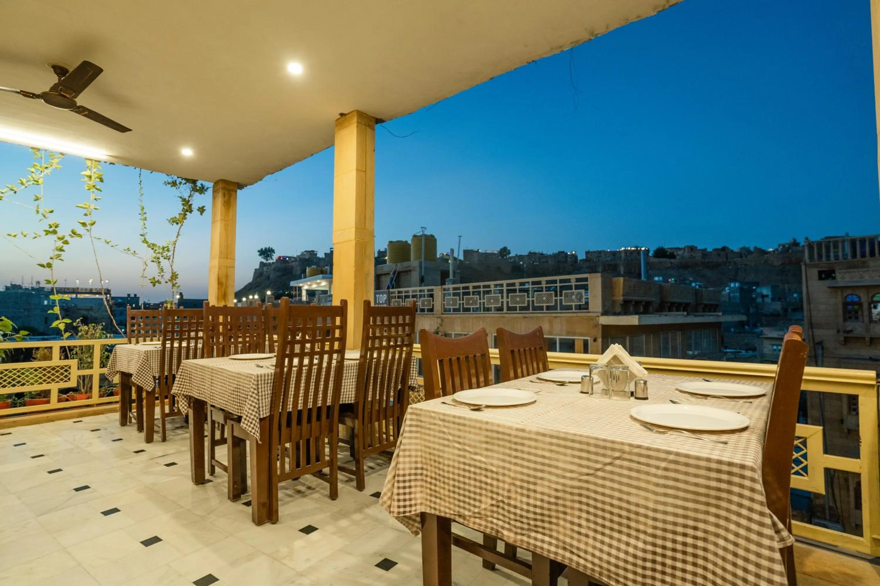 Dining area in Hotel Royal Villa Jaisalmer