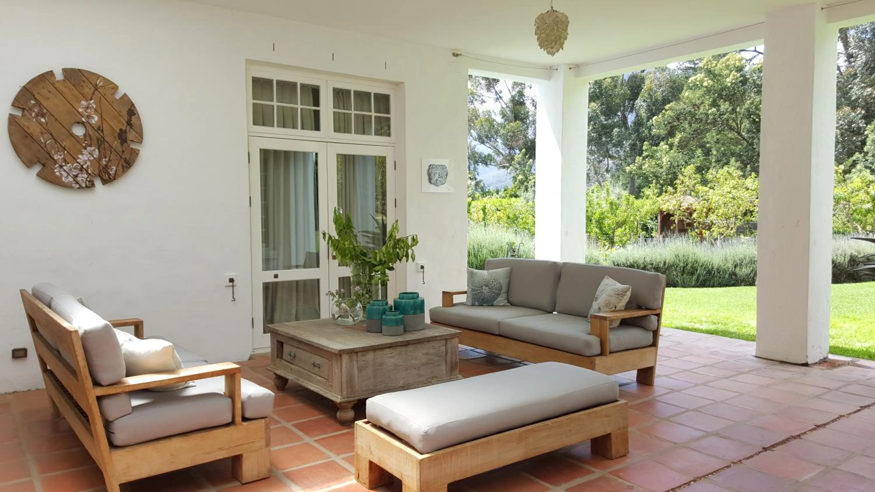Patio in Holden Manz Country House