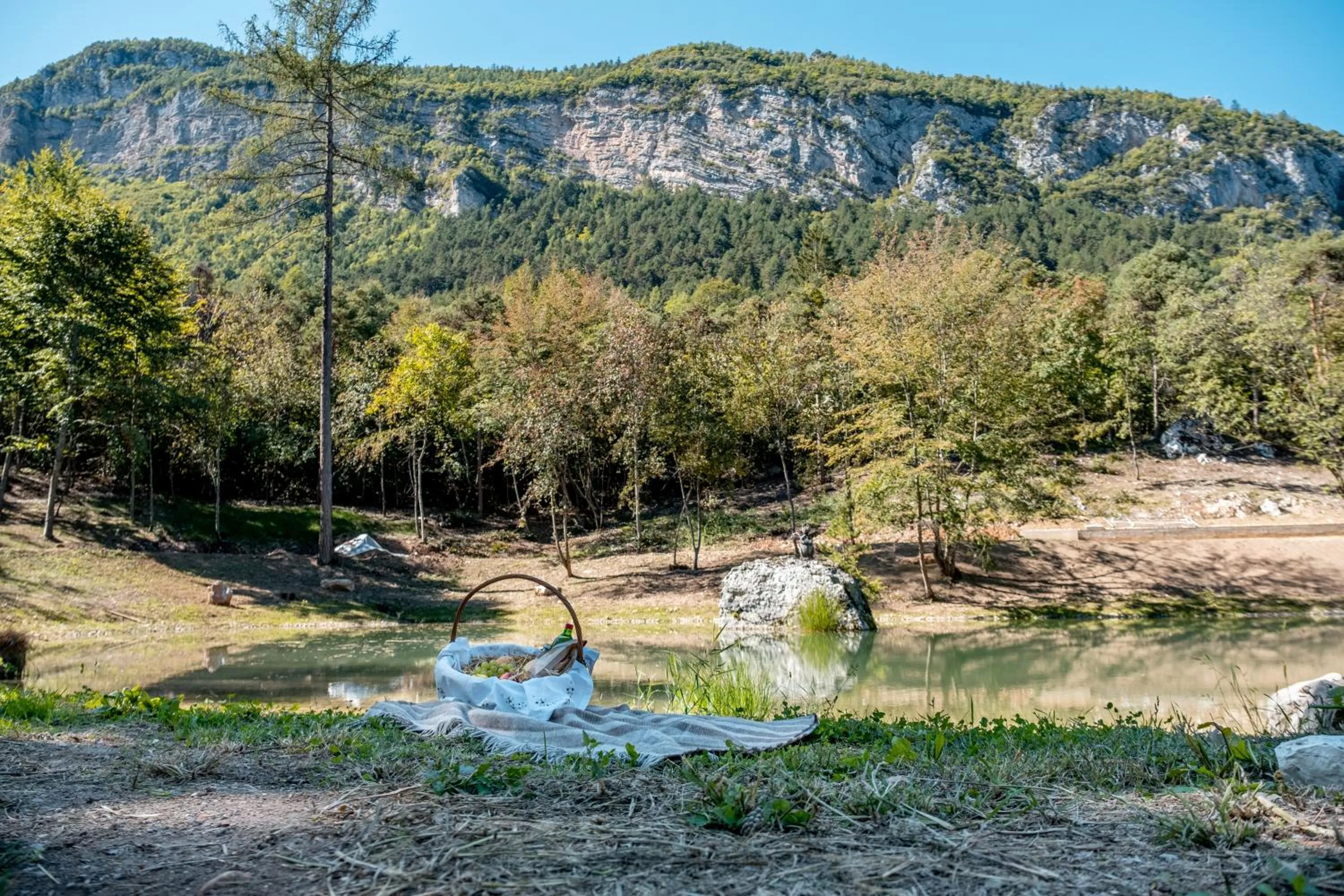 Hiking in Garnì Vecchio Comune