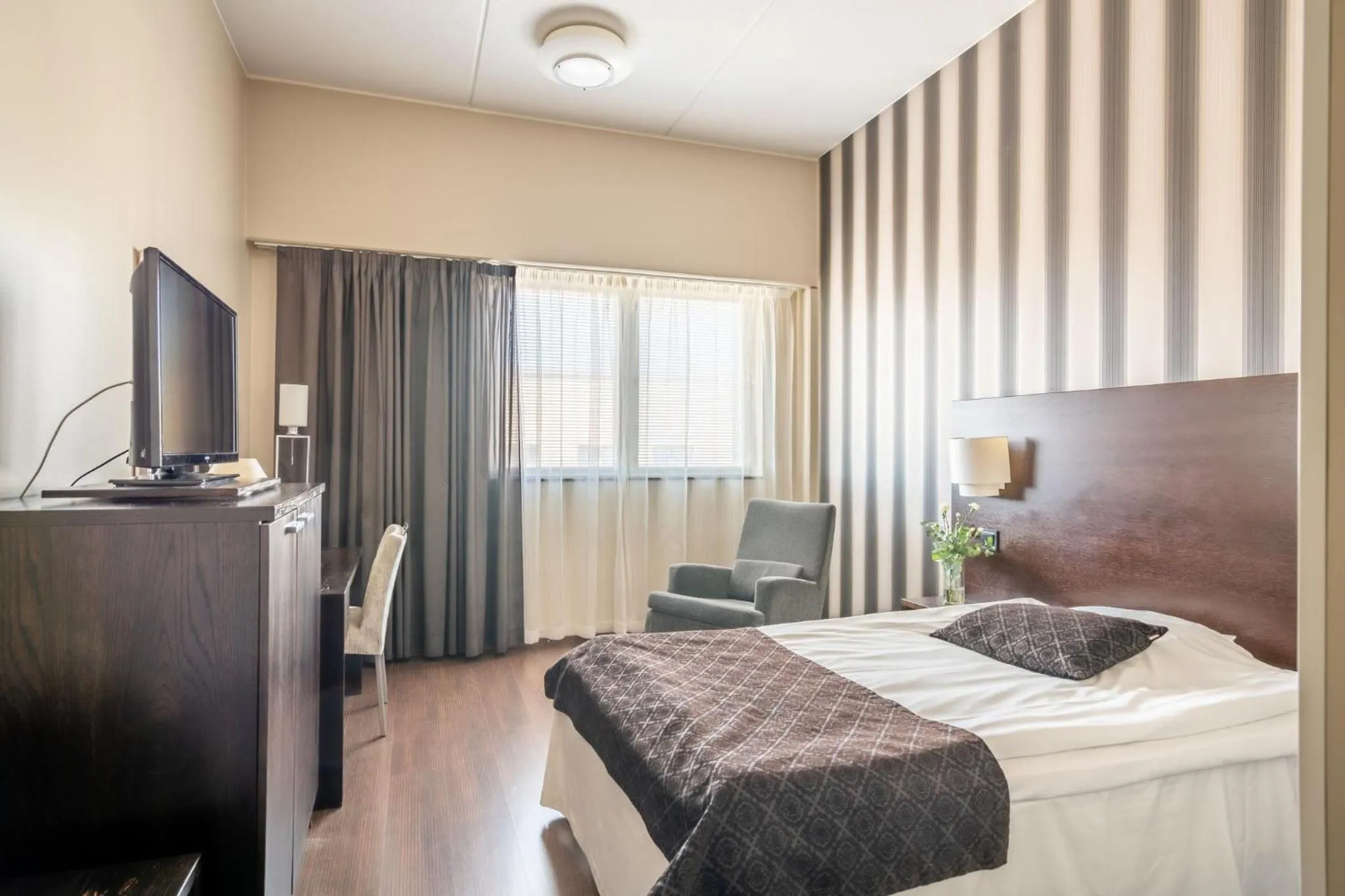 Bed in Hotelli Raahen Hovi