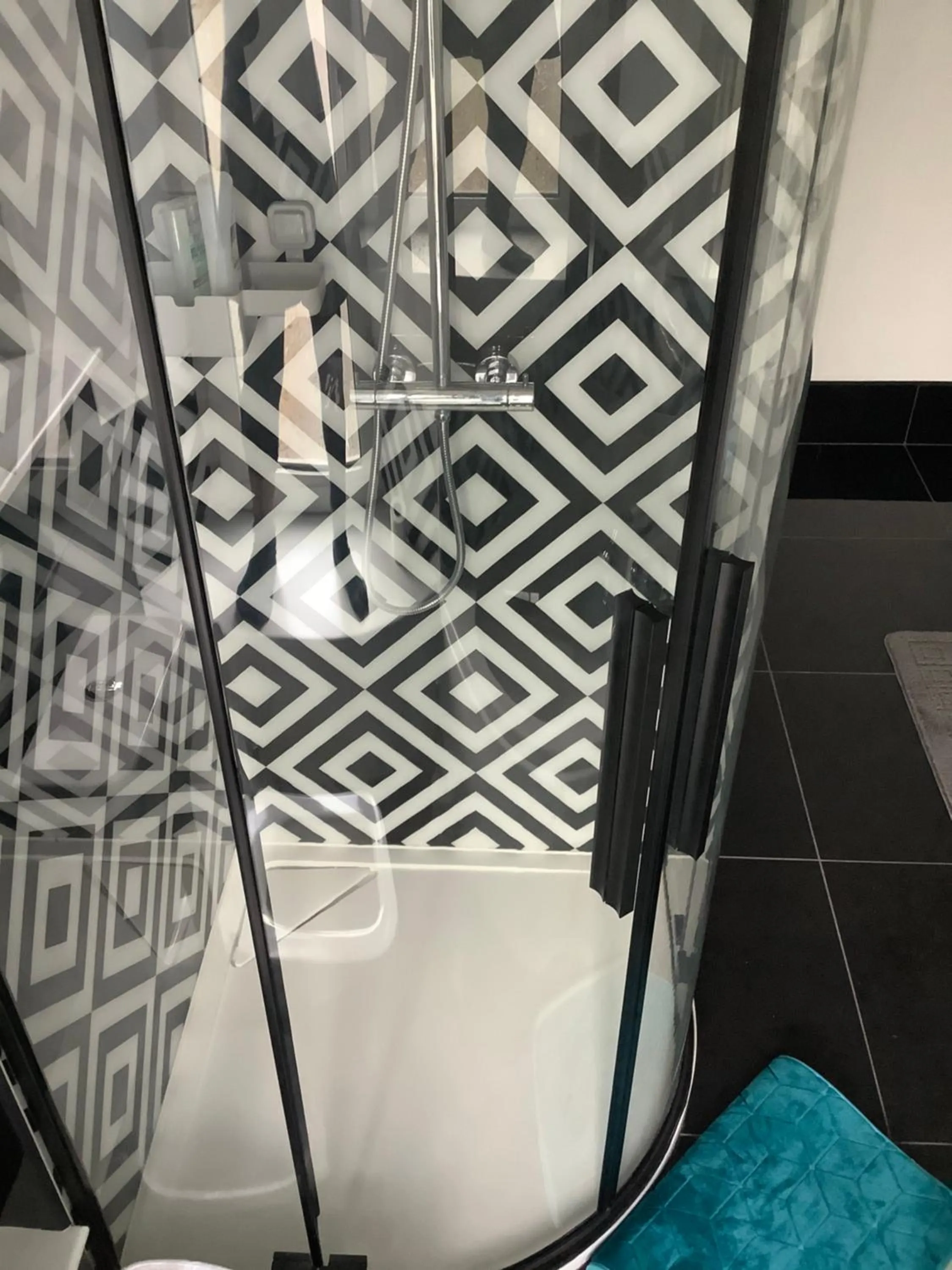 Bathroom in Heddfan (Place of Peace)