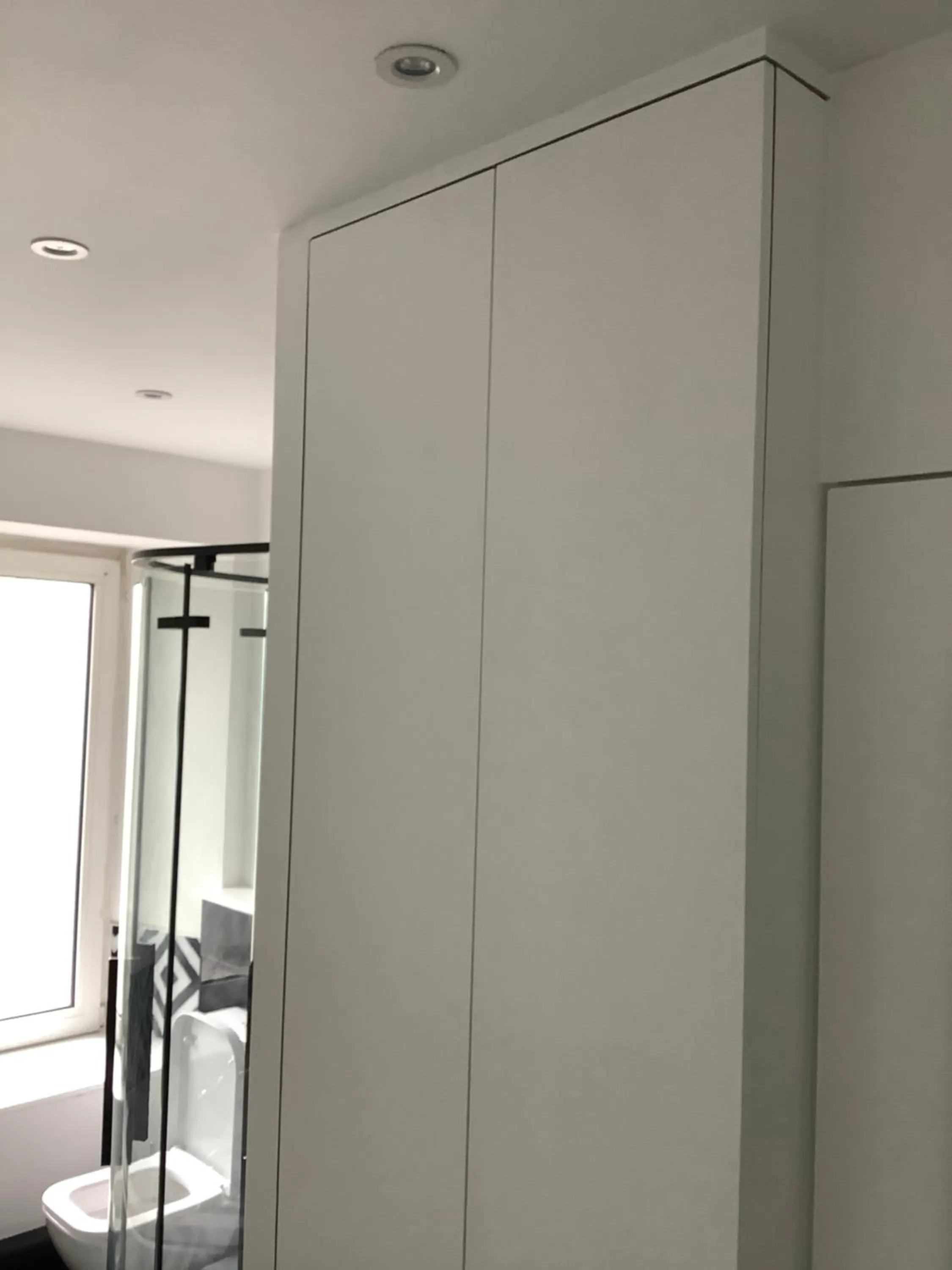 Bathroom in Heddfan (Place of Peace)