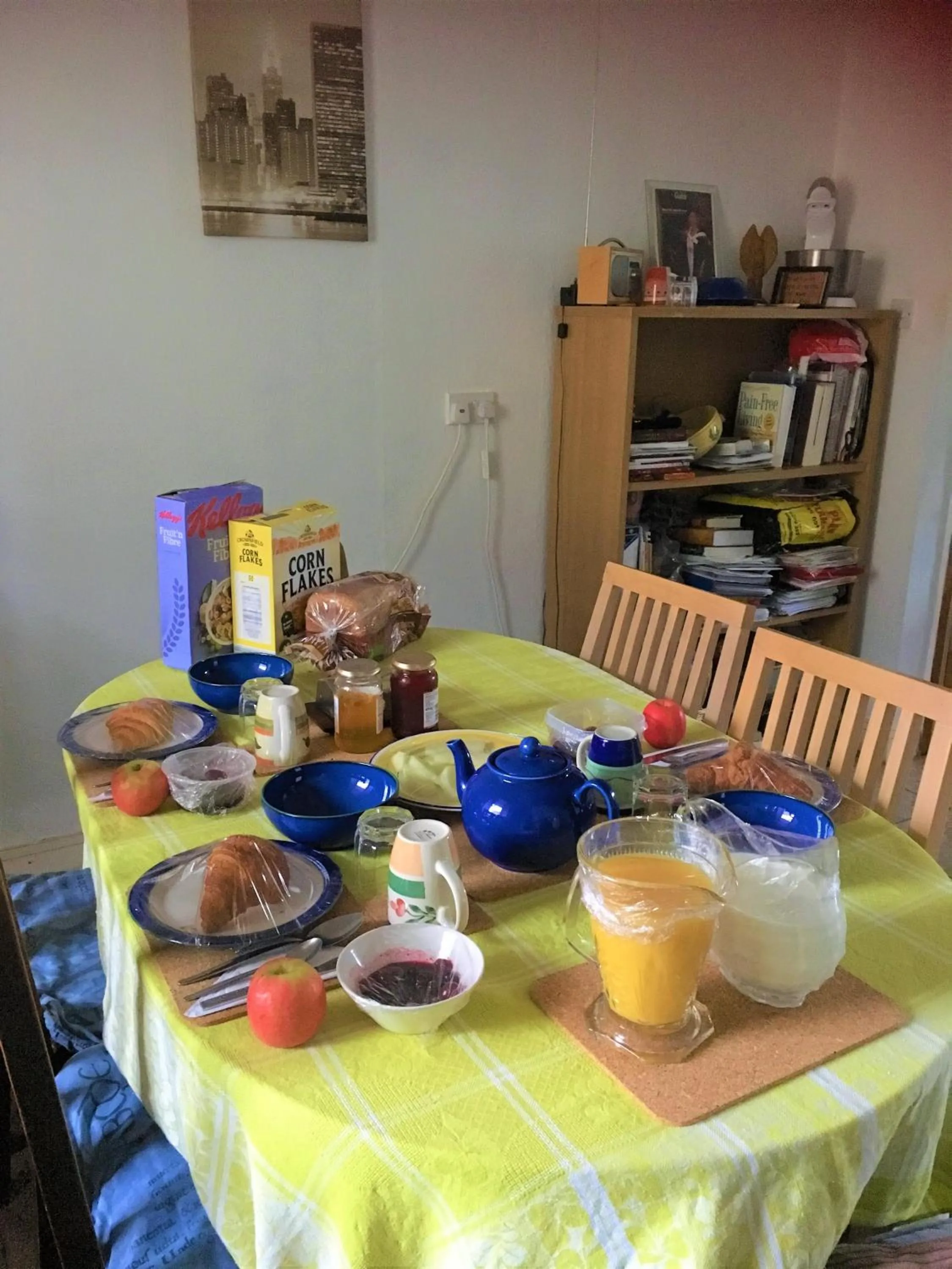Dining area in Heddfan (Place of Peace)