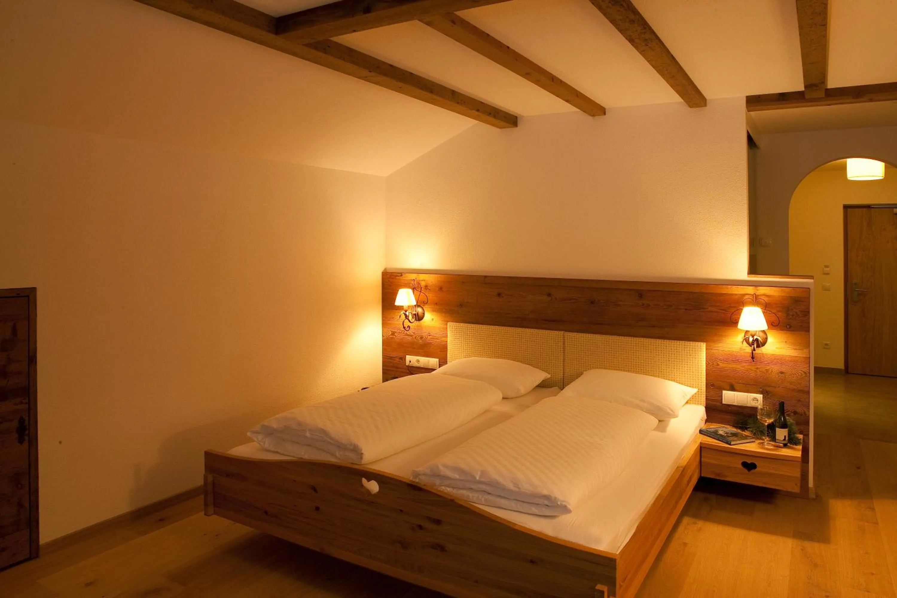 Bedroom, Bed in Hotel Foestlerhof