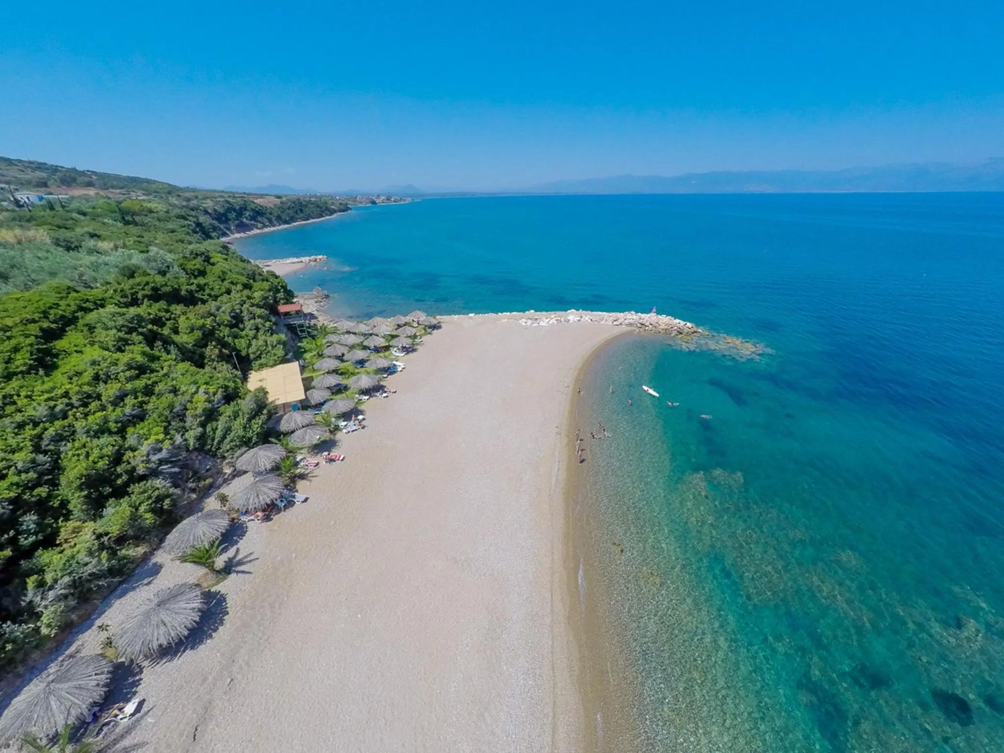 Beach in Sunrise Village Beach Hotel