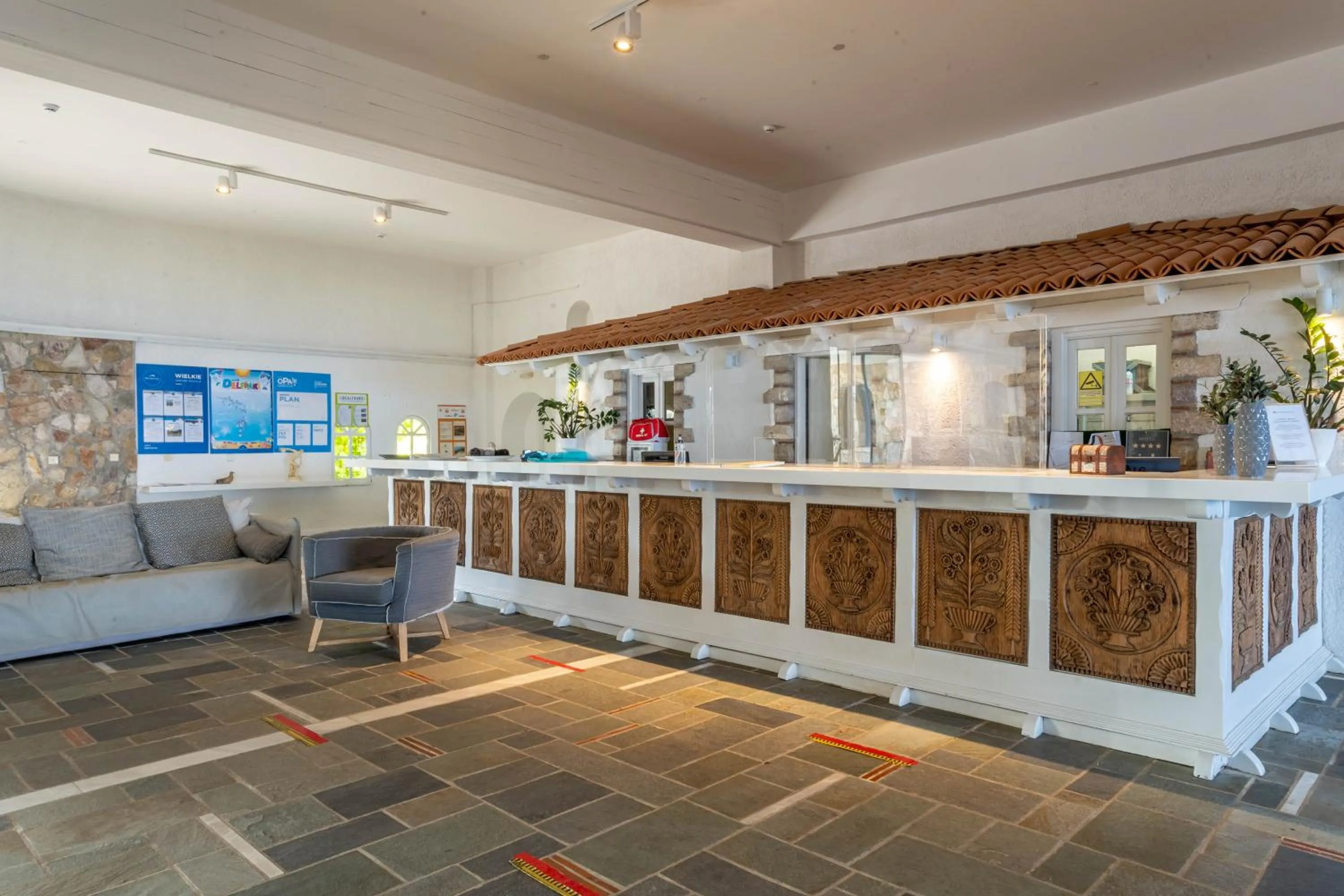 Sunrise Village Beach Hotel