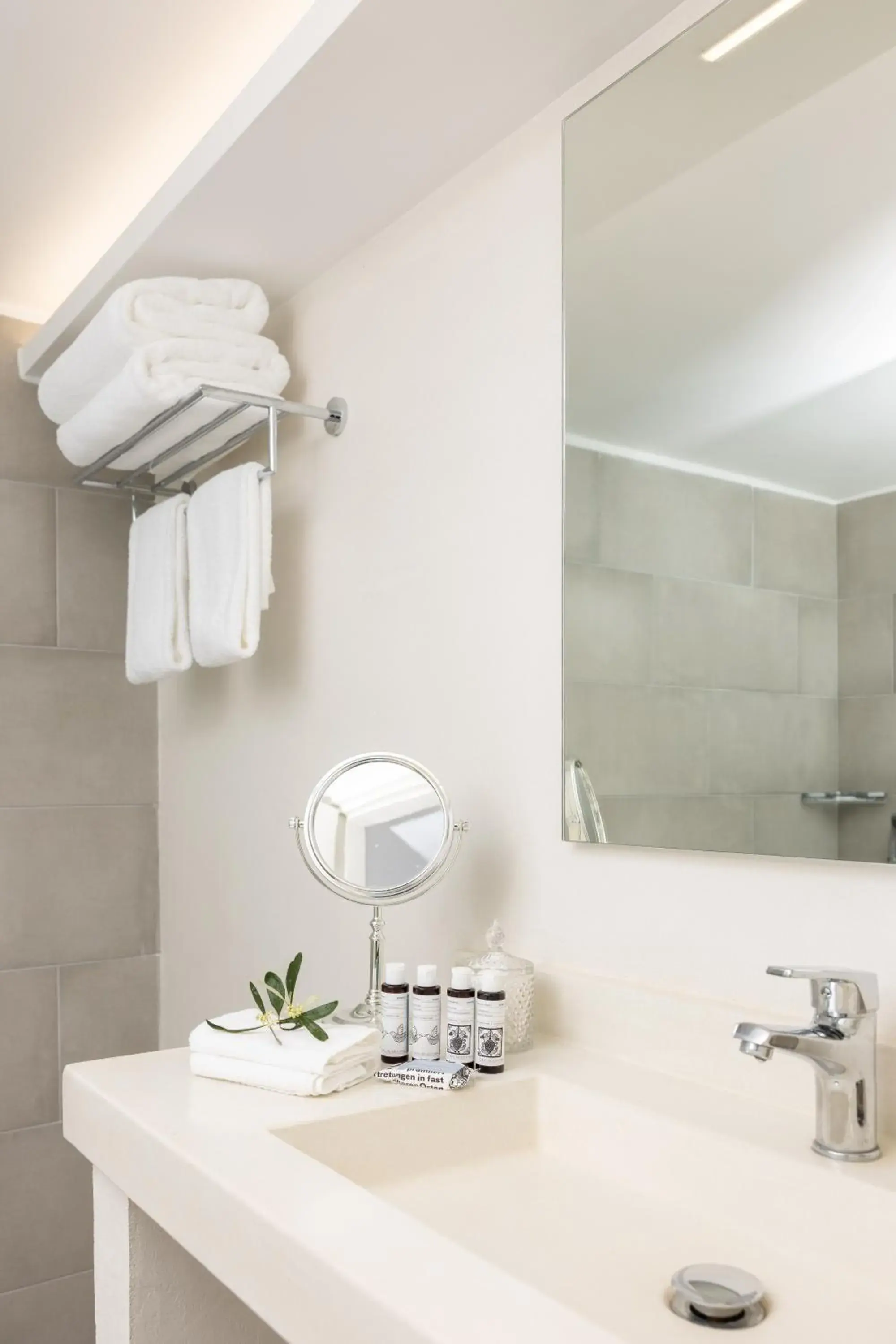 Double or Twin Room with Sea View in Sunrise Village Beach Hotel Double or Twin Room with Sea View in Sunrise Village Beach Hotel