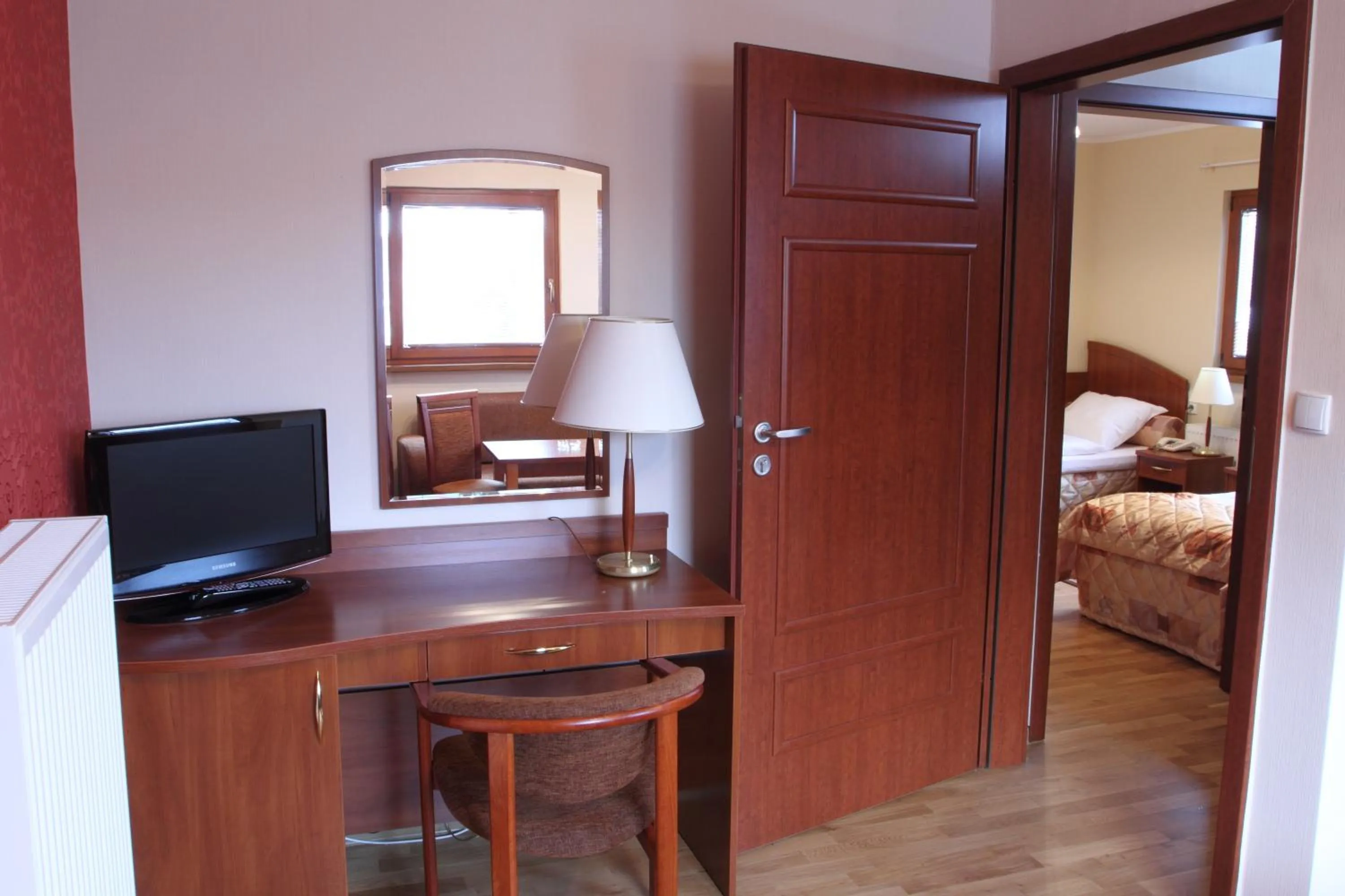 Seating area, Bed in Hotel Camping Malta