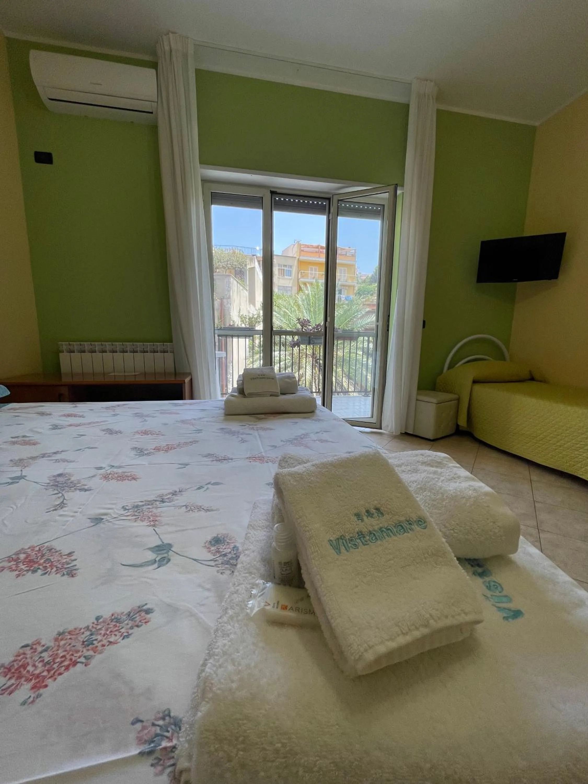 Bed in B&B Vistamare