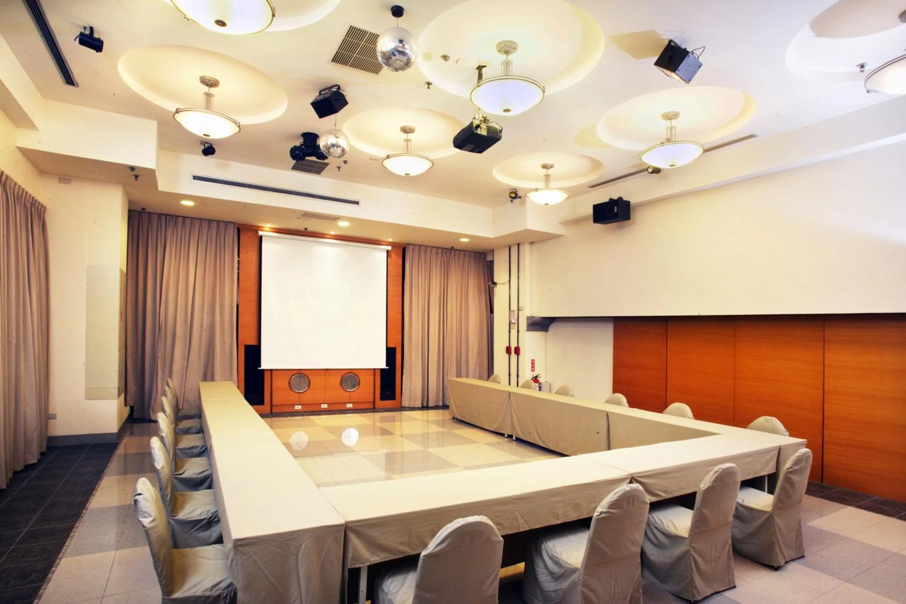 Meeting/conference room in Hotel Les Champs