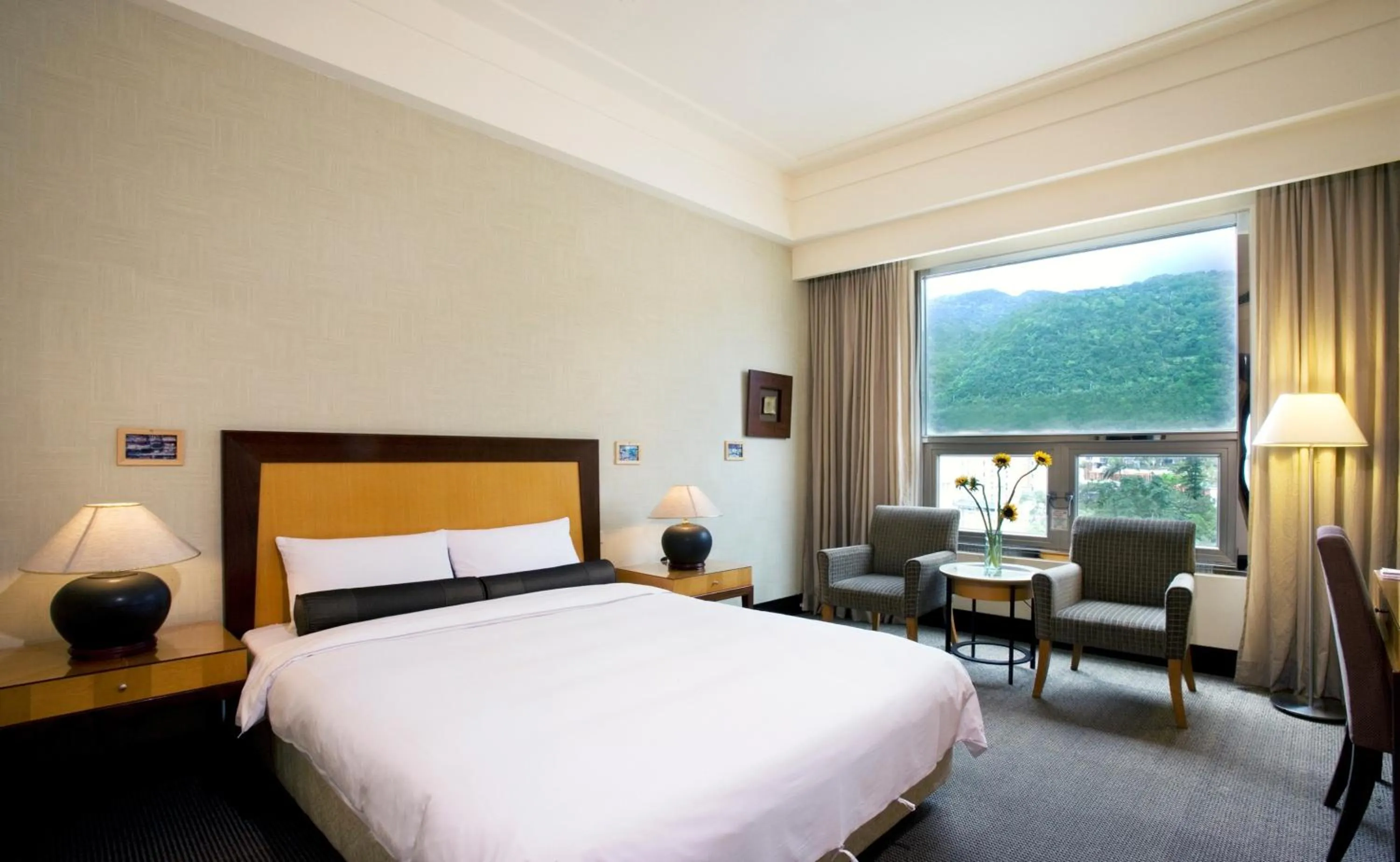 Photo of the whole room, Bed in Hotel Les Champs