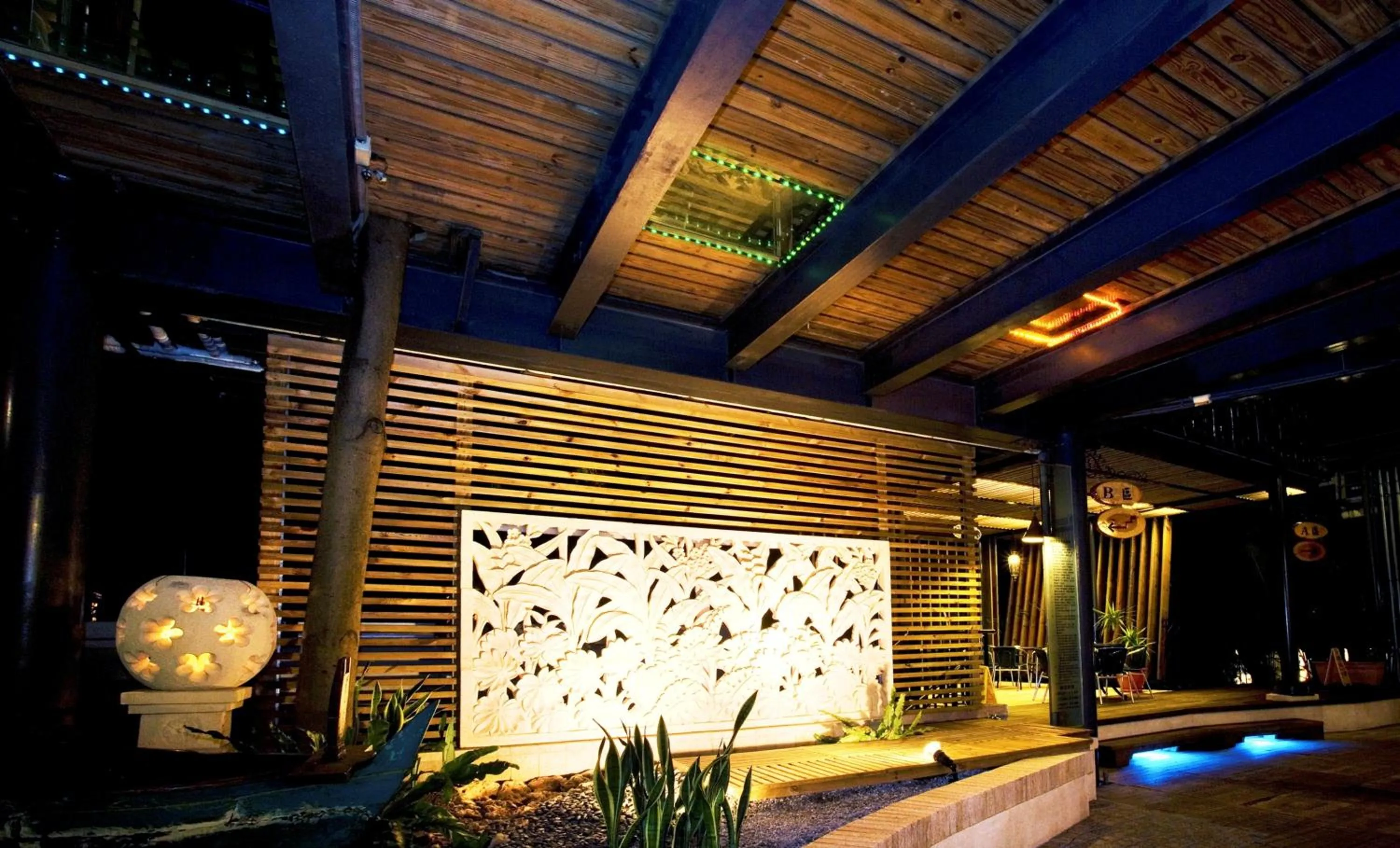 Garden in Hotel Les Champs