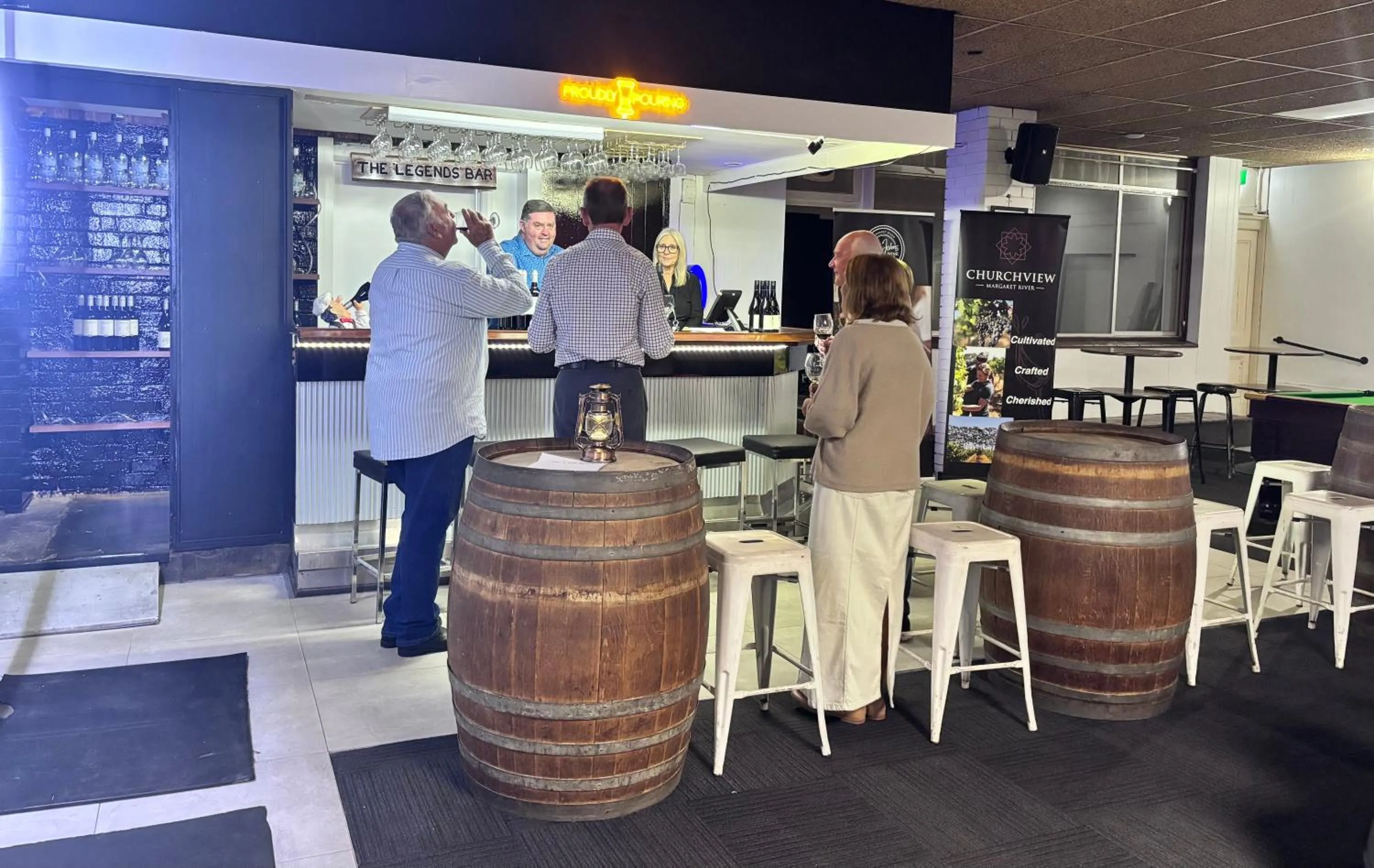 Restaurant/places to eat in The Club Hotel Collie