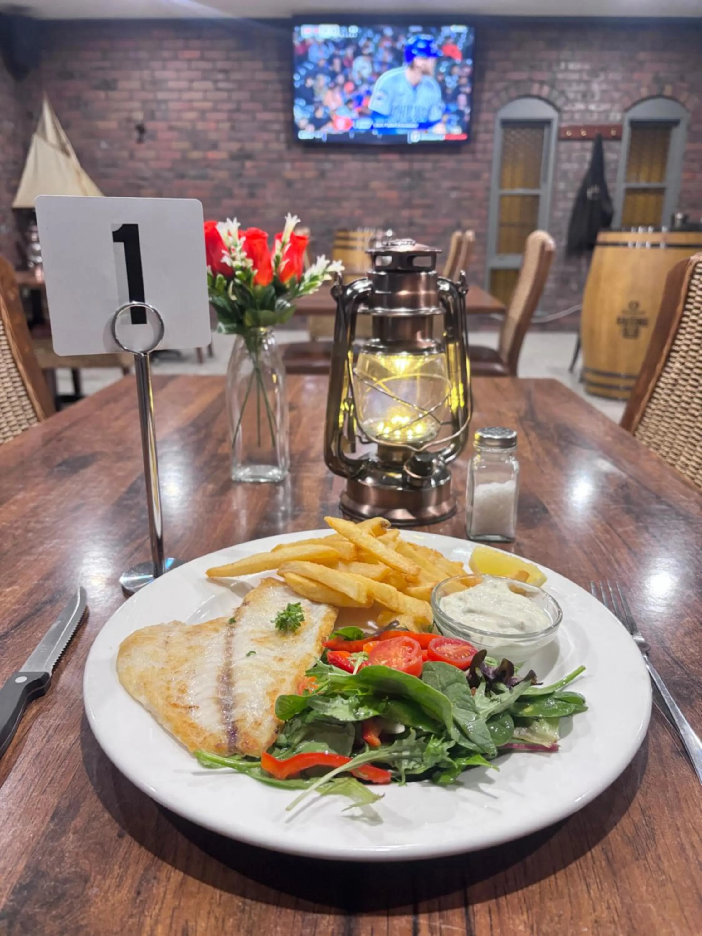 The Club Hotel Collie