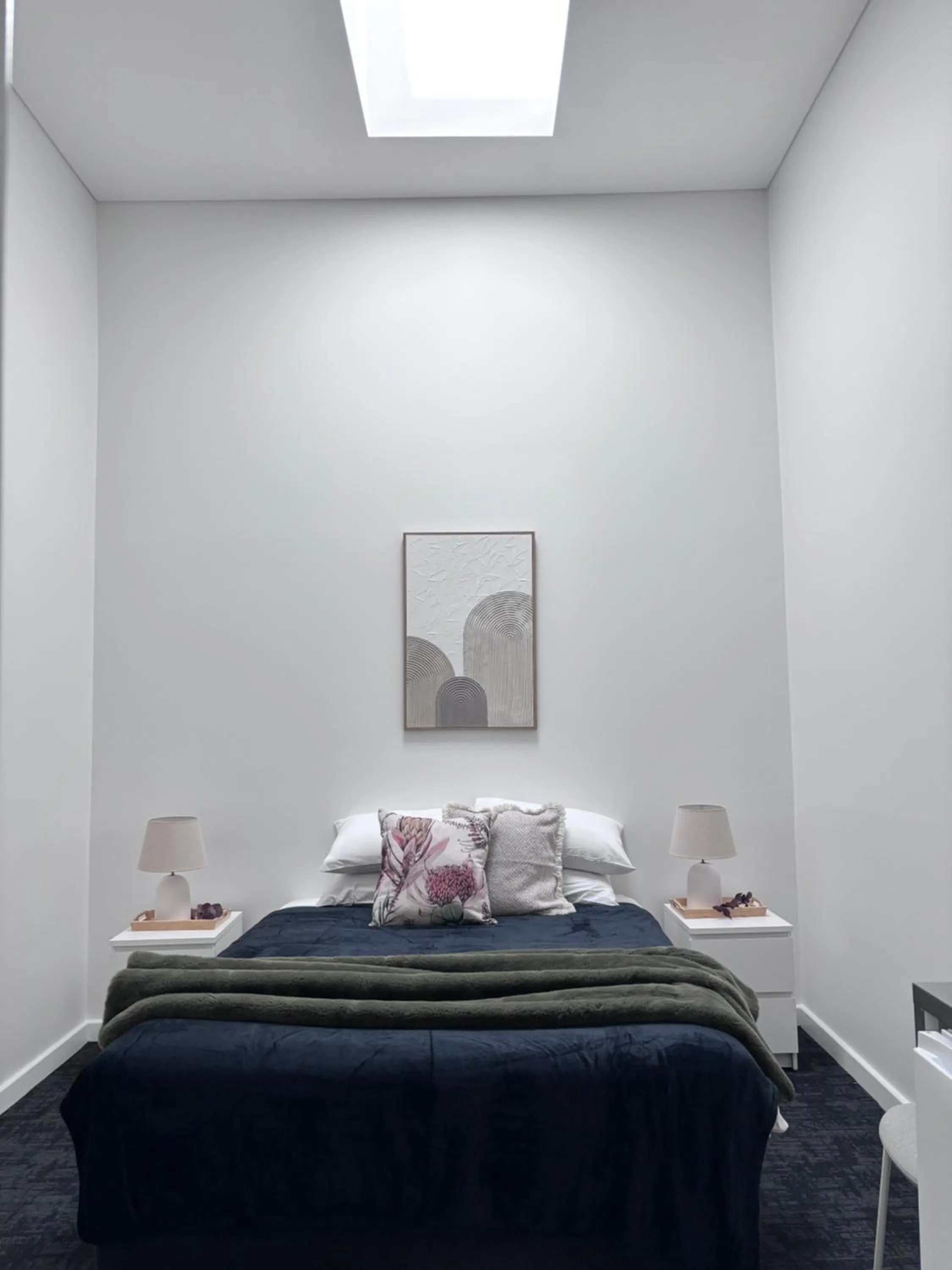 Bed in The Club Hotel Collie