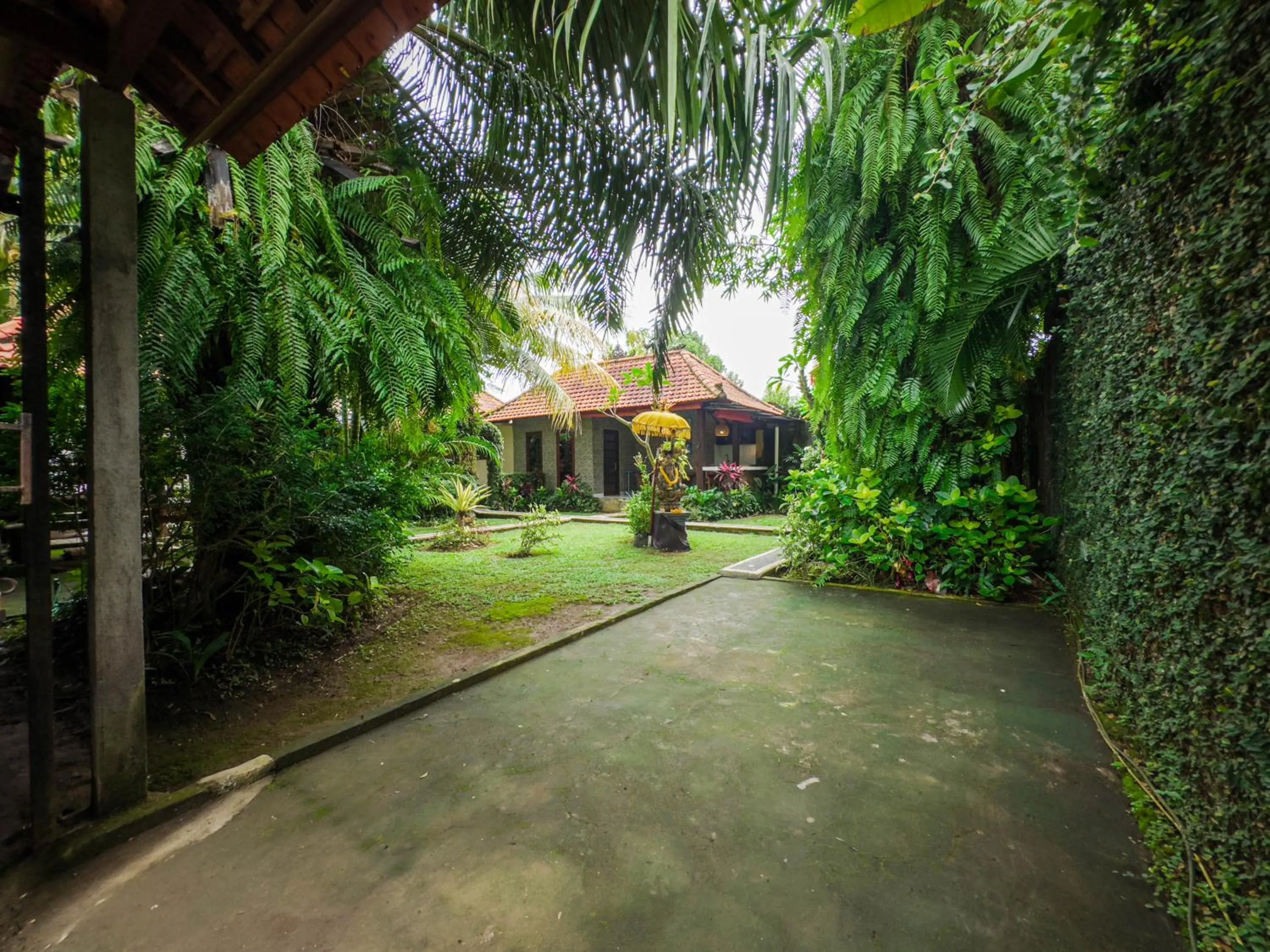 Property building in Pukakoo Villas and Suite by Supala