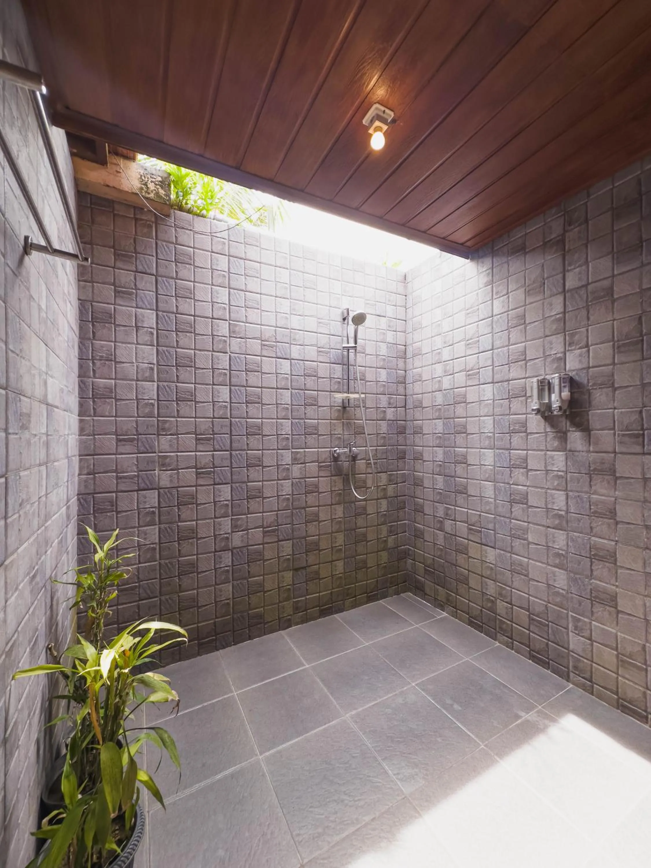 Bathroom in Pukakoo Villas and Suite by Supala