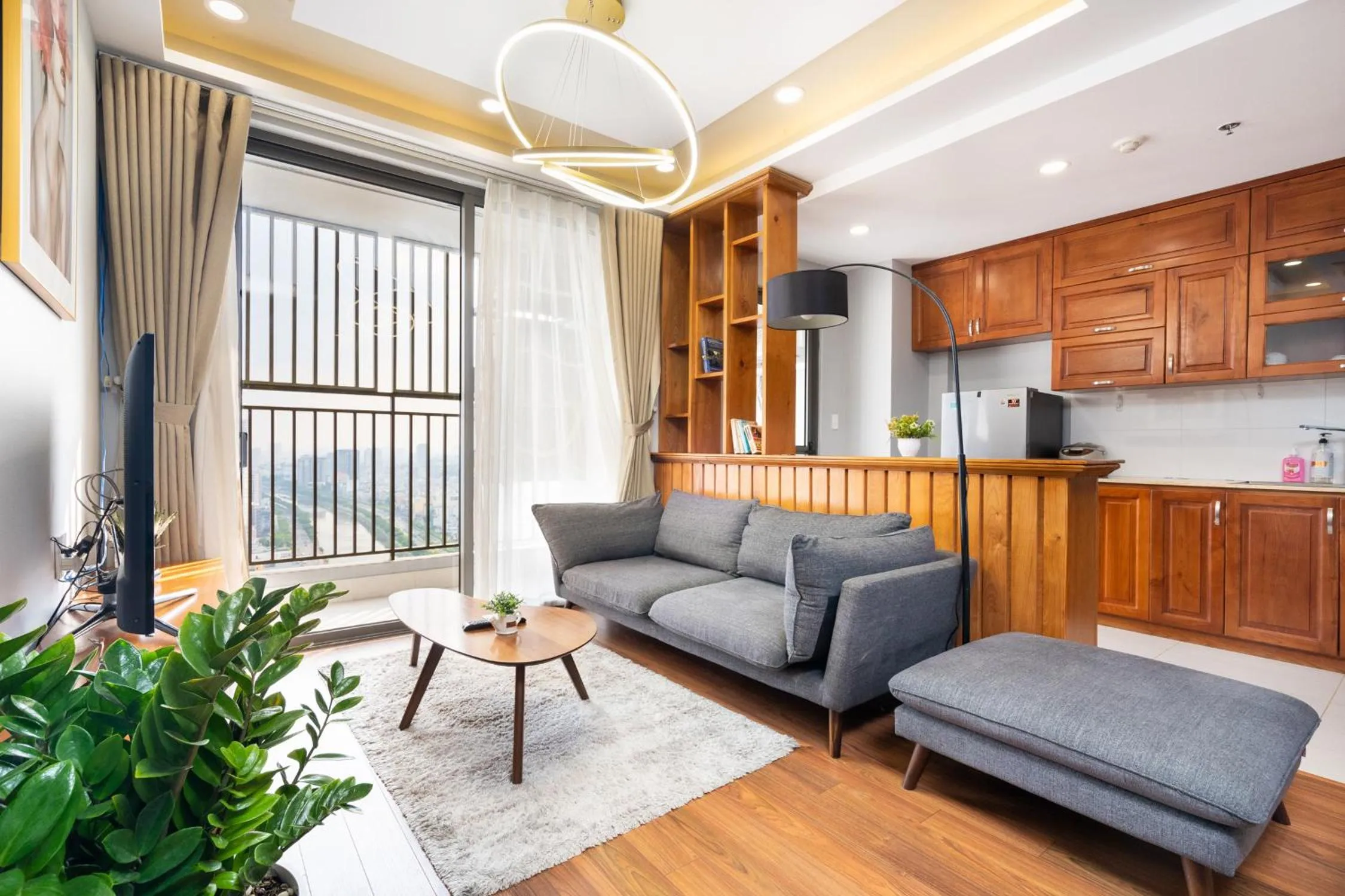 Infinity Pool Signature - Saigon Rivergate