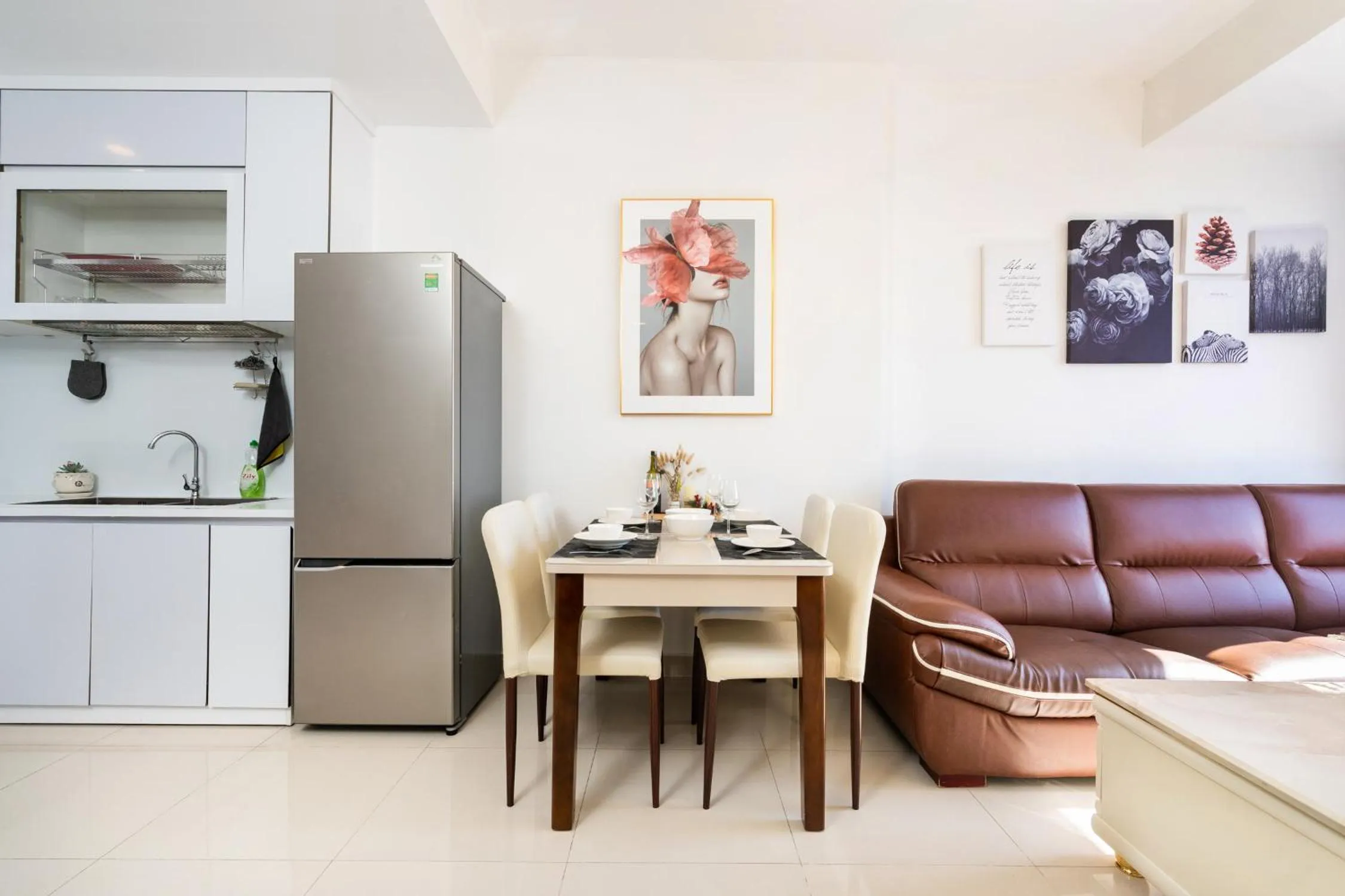 Infinity Pool Signature - Saigon Rivergate