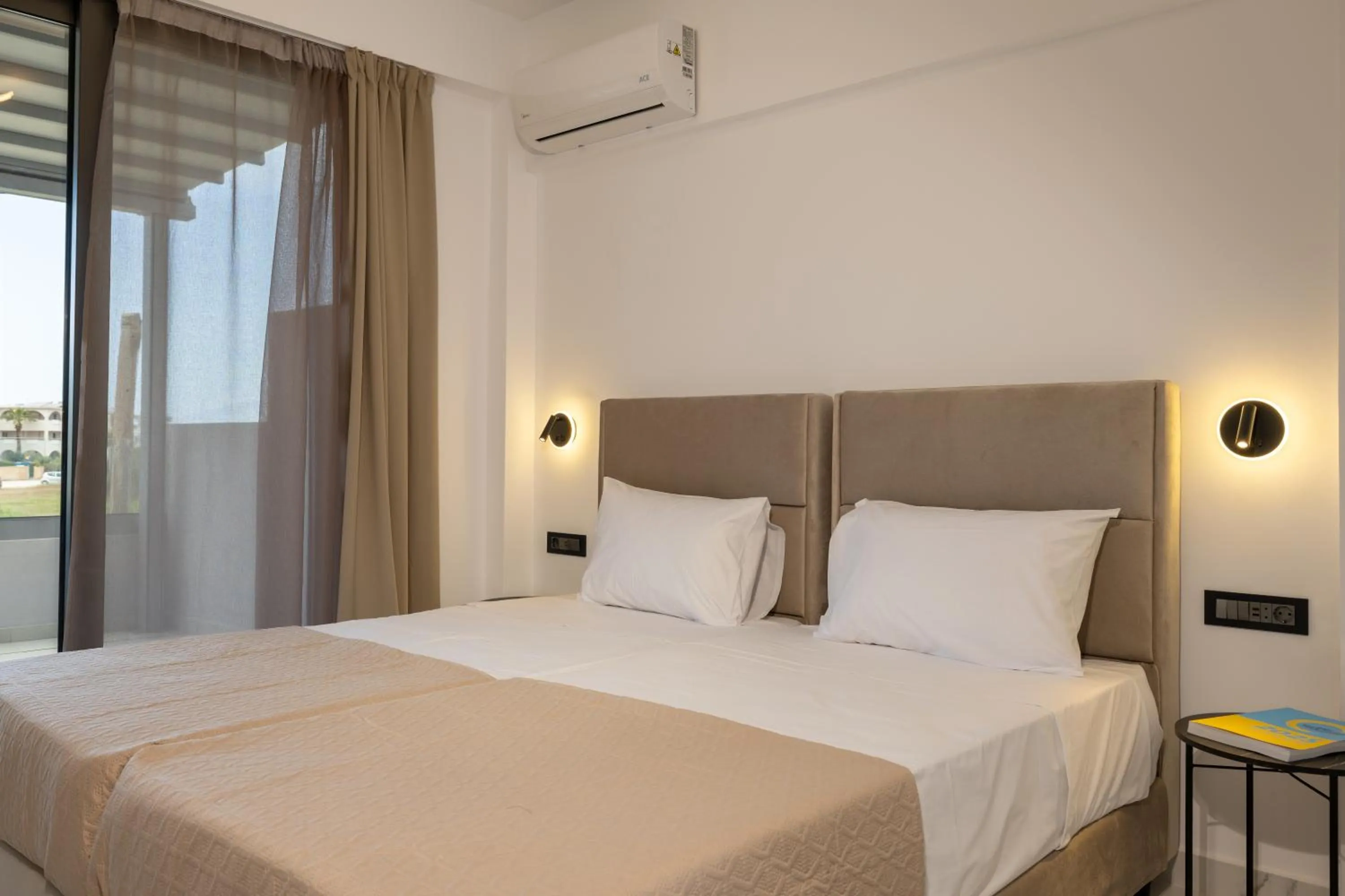 Bed in Valianos Studios - Apartments