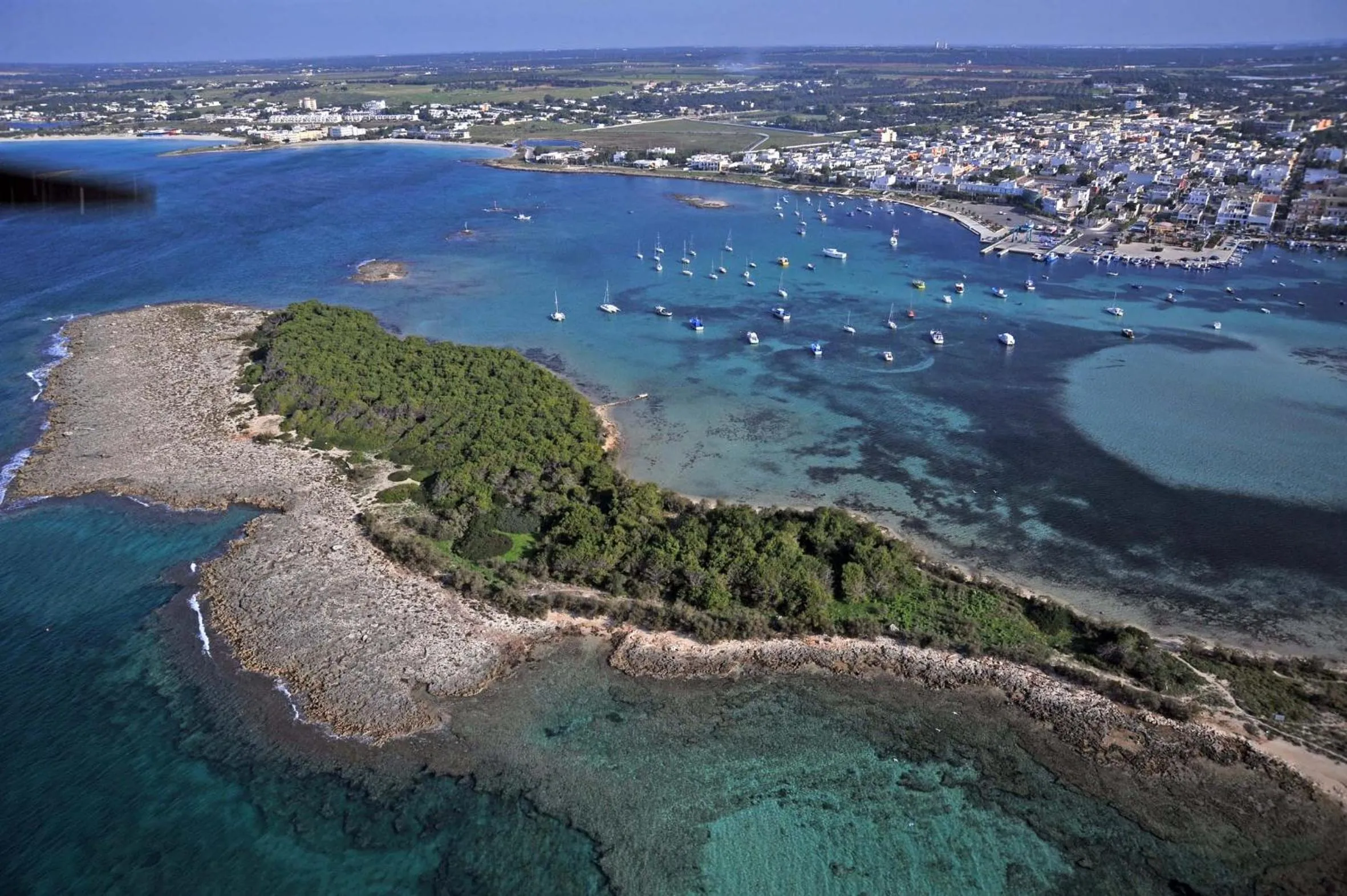 Area and facilities in Le Dune Suite Hotel