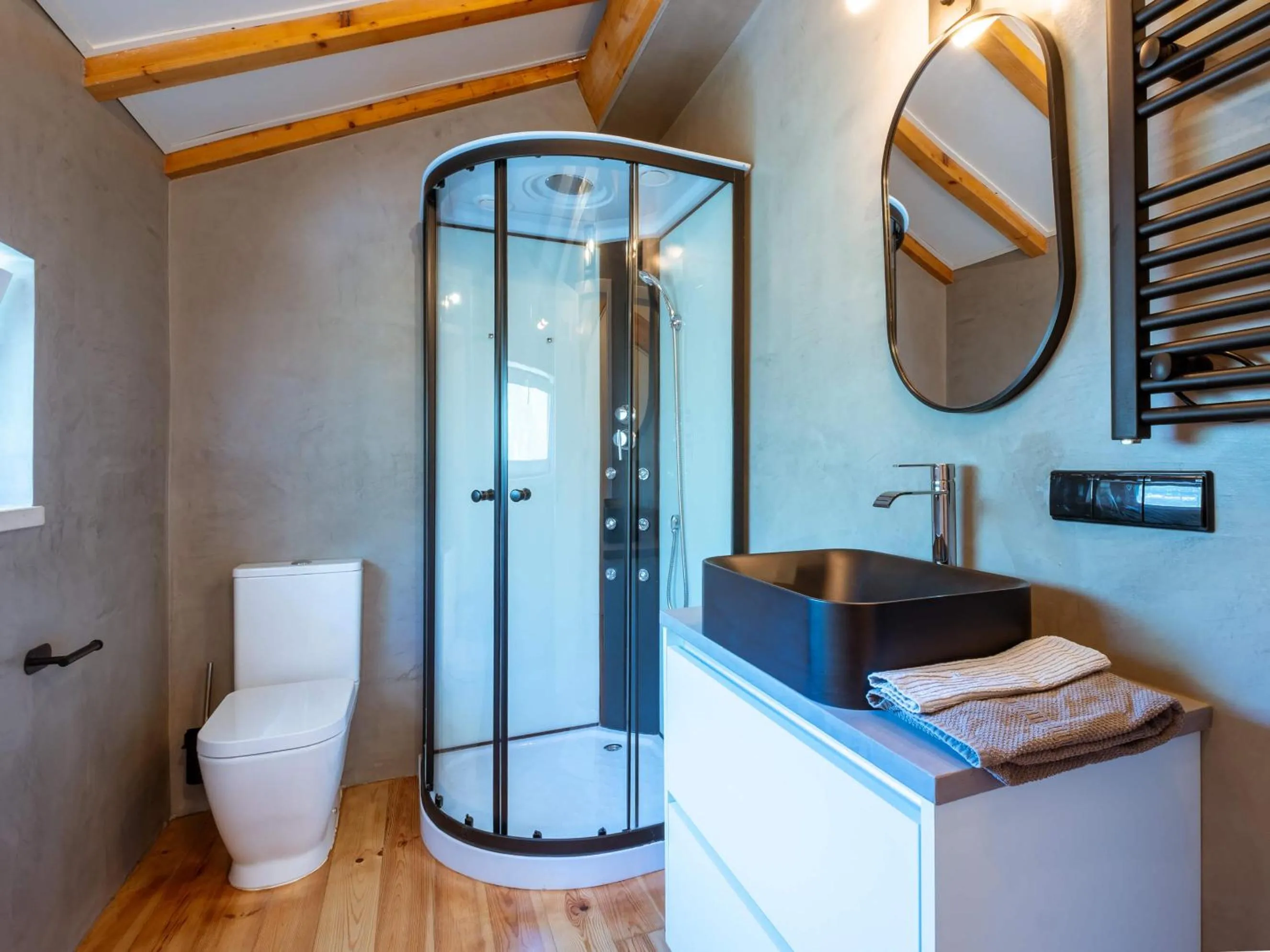 Shower in Quinta Japonesa