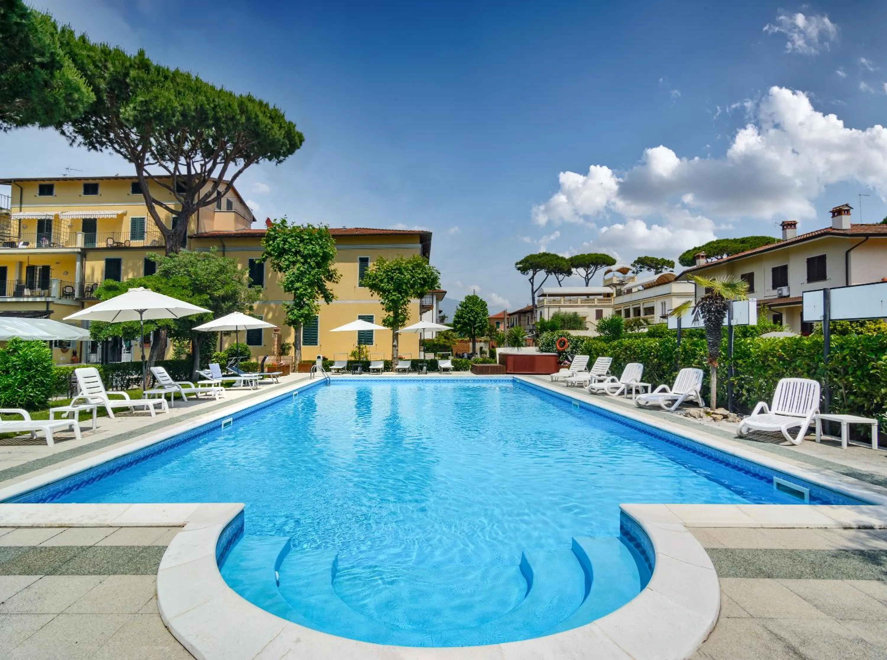 Property building in Hotel Apuana