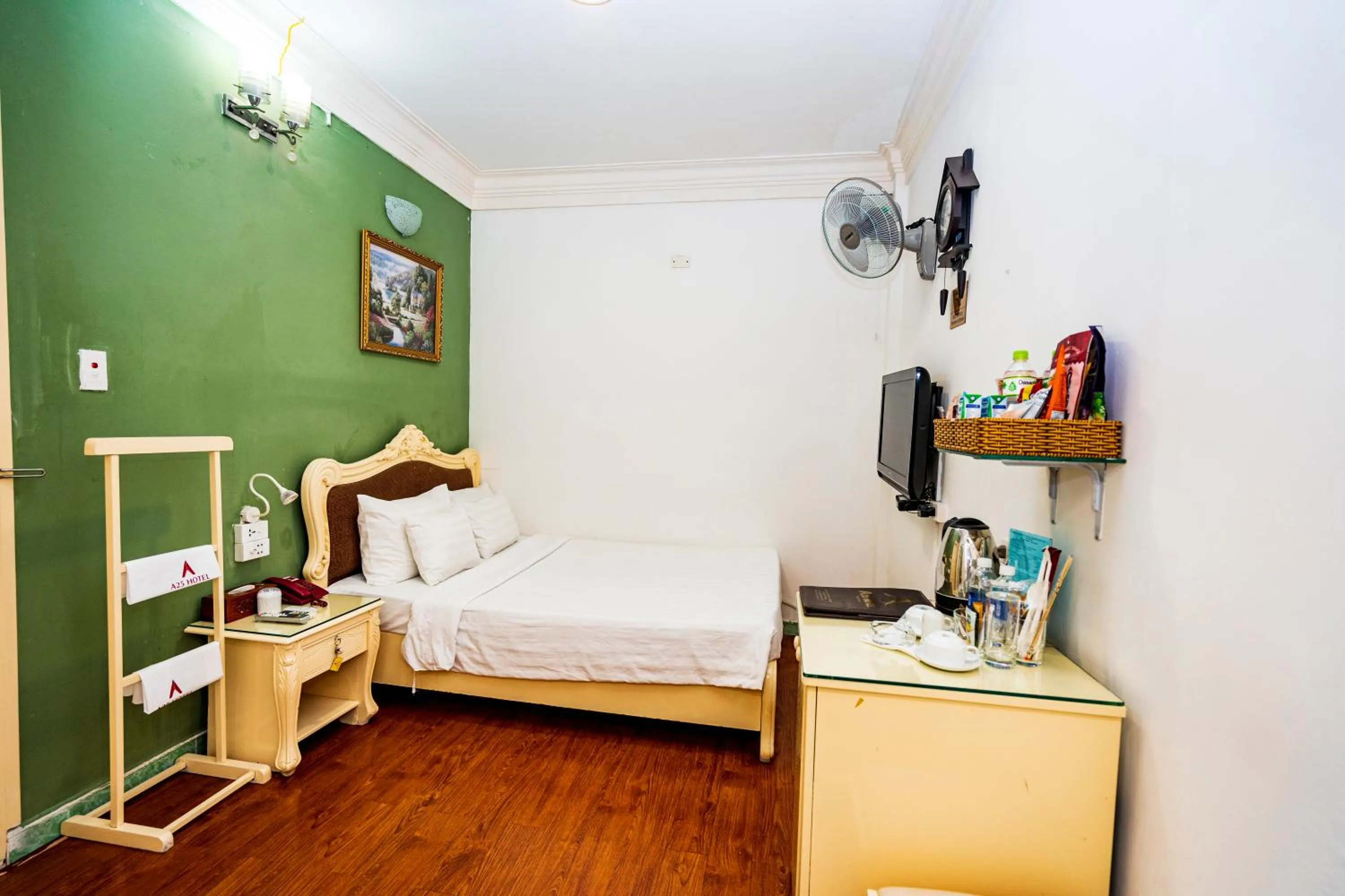 Standard Double Room in A25 Hotel - 307 Lý Tự Trọng