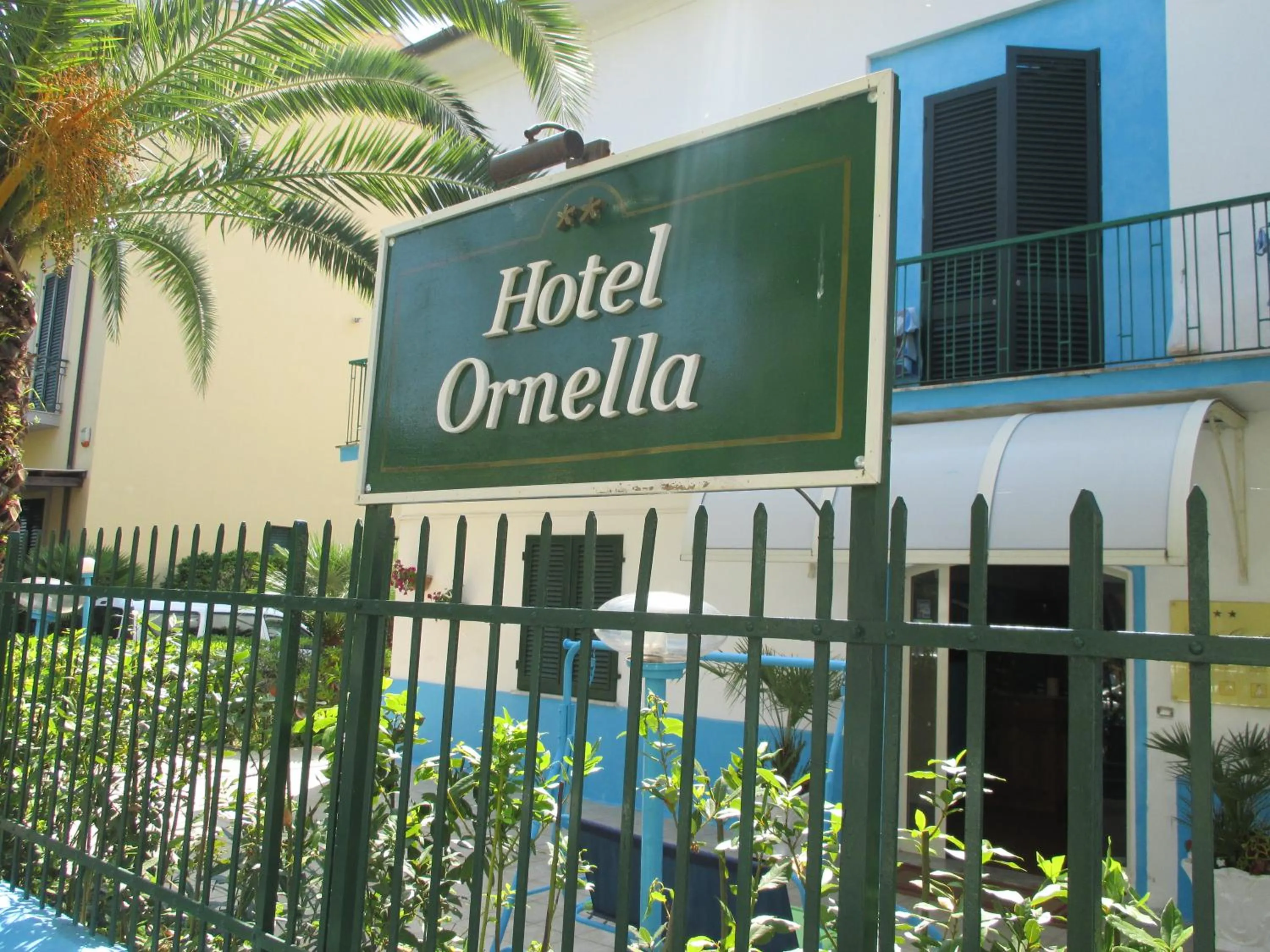 Facade/entrance in Hotel Ornella