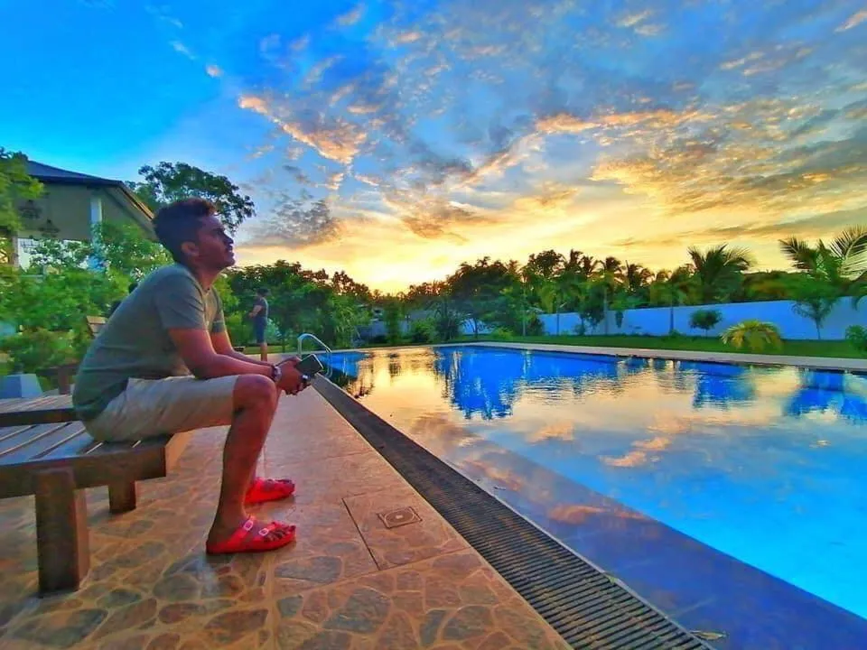 Swimming pool in Four Points Resort - Anuradhapura