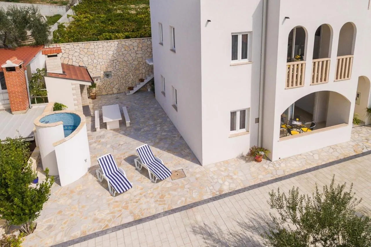 Appartments Villa Daria